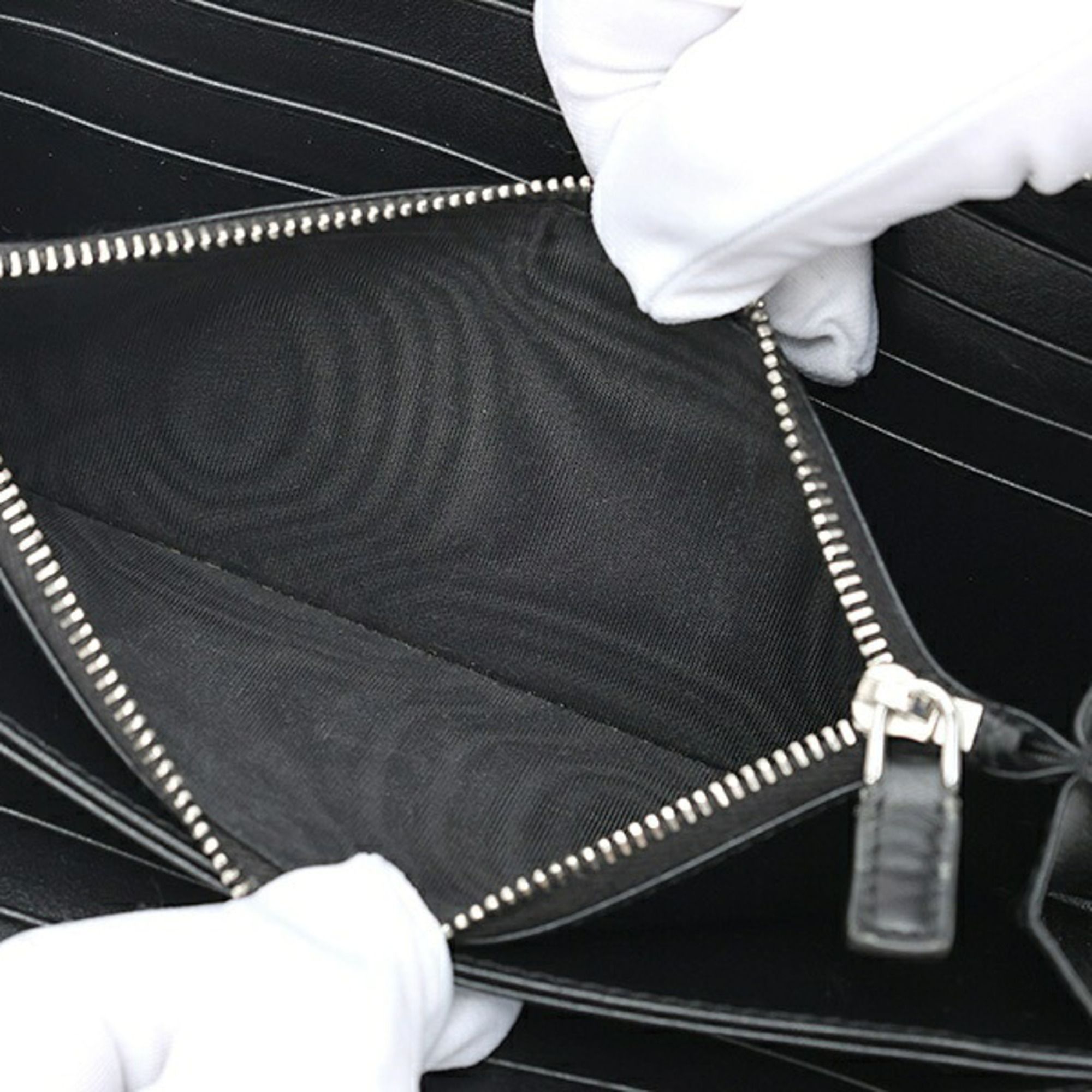 Leather Long Wallet (Bi-Fold) (Pre-Owned) - Prada - Modalova