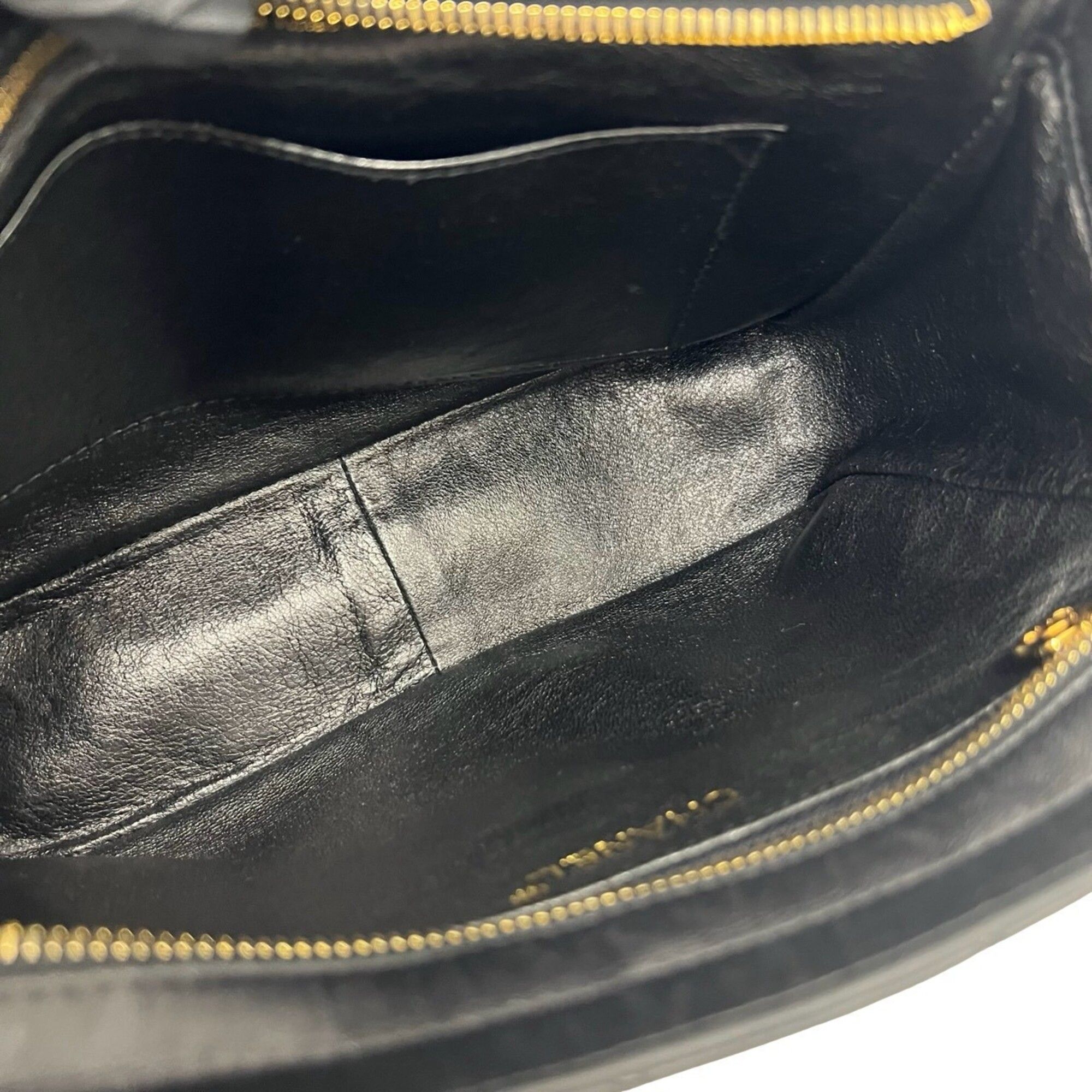 Leather Handbag (Pre-Owned) - Chanel - Modalova