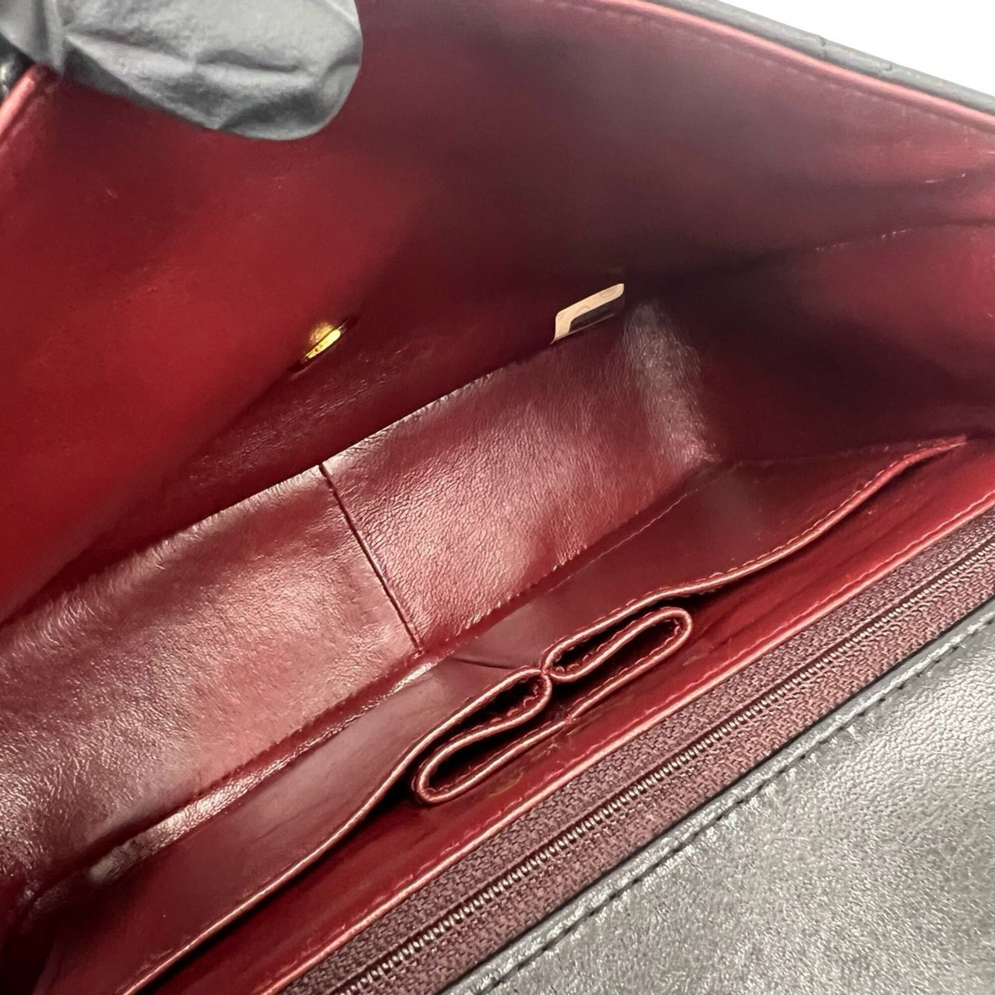 Leather Shoulder Bag (Pre-Owned) - Chanel - Modalova