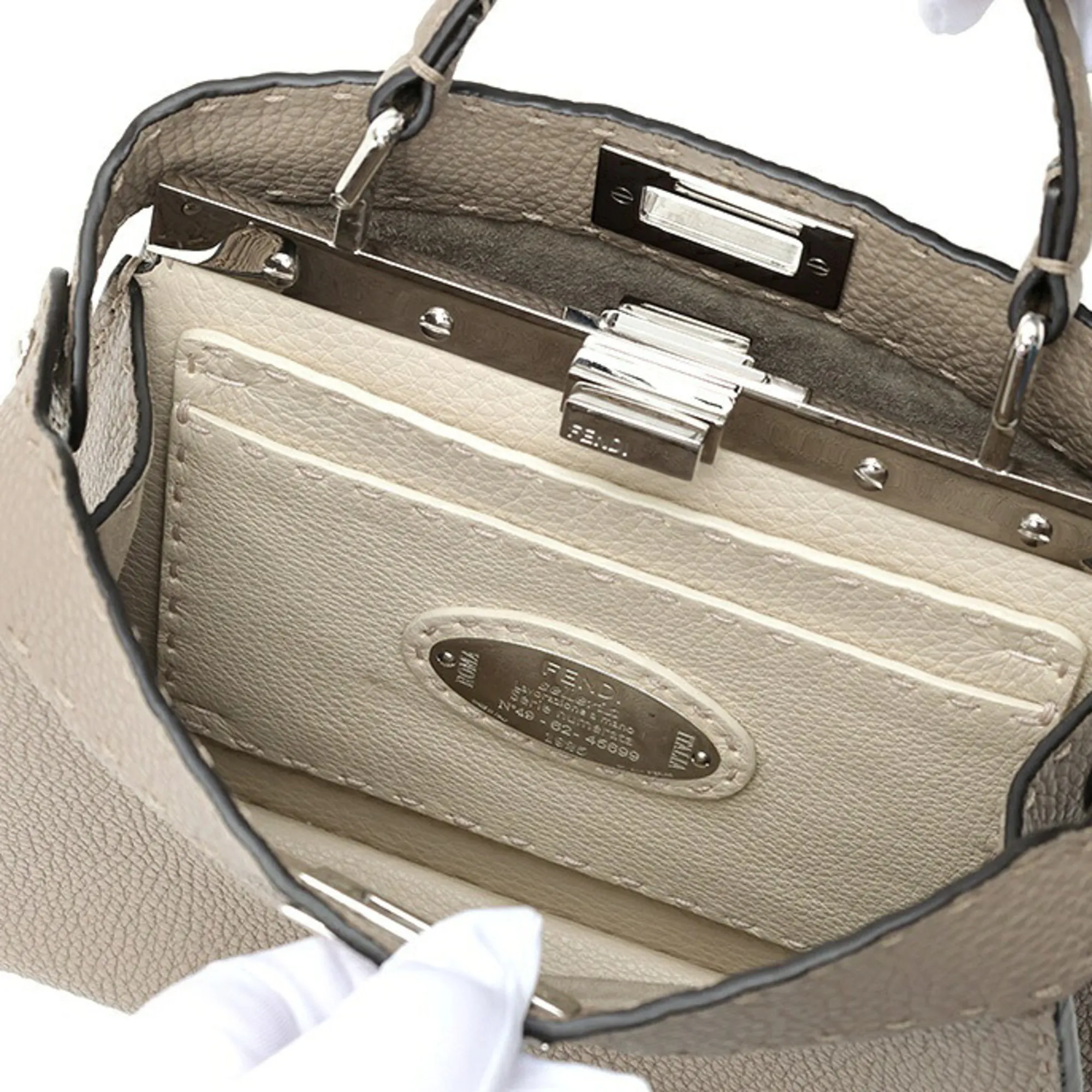 Leather Shoulder Bag (Pre-Owned) - Fendi - Modalova