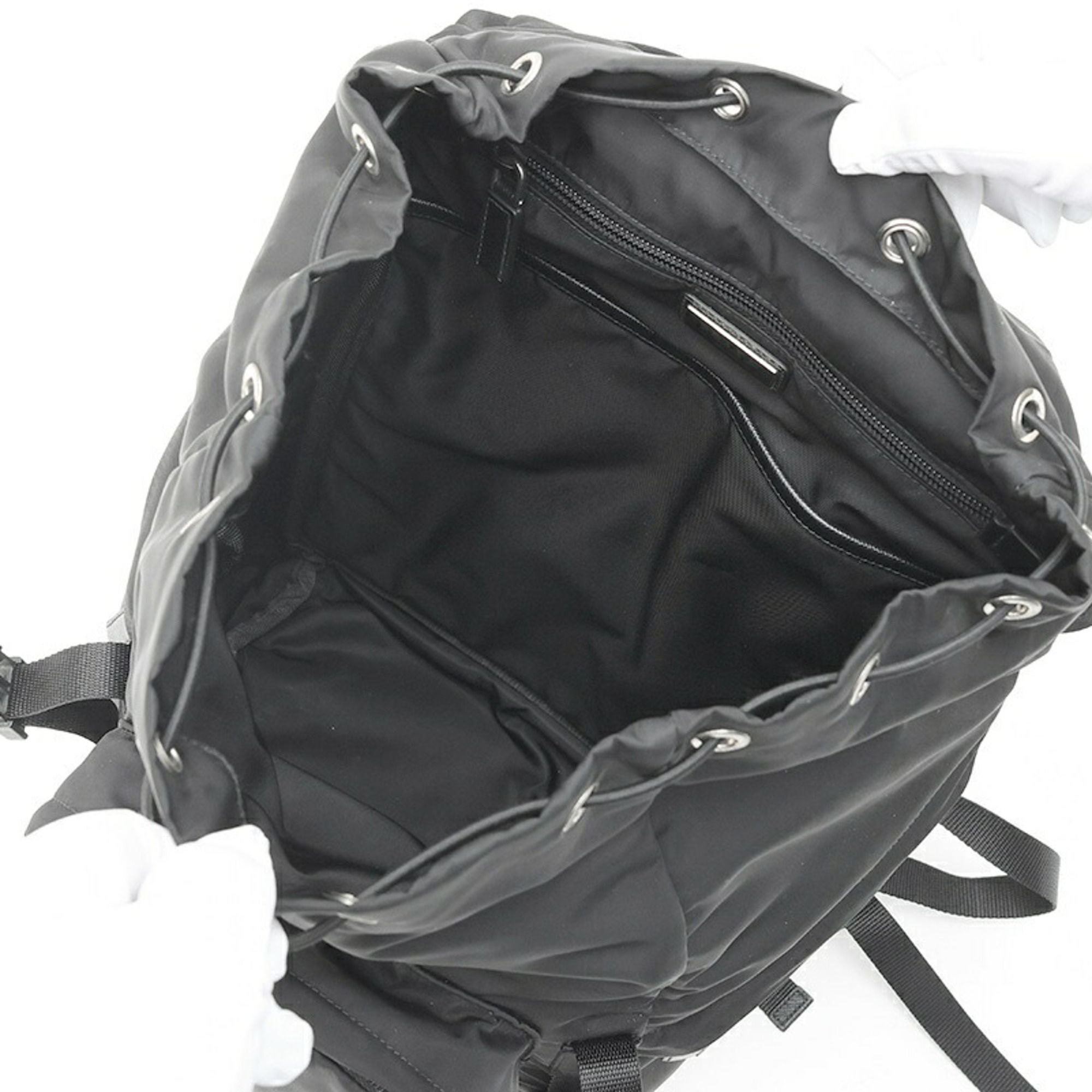 Fabric Saffiano Triangle Leather Backpack (Pre-Owned) - Prada - Modalova