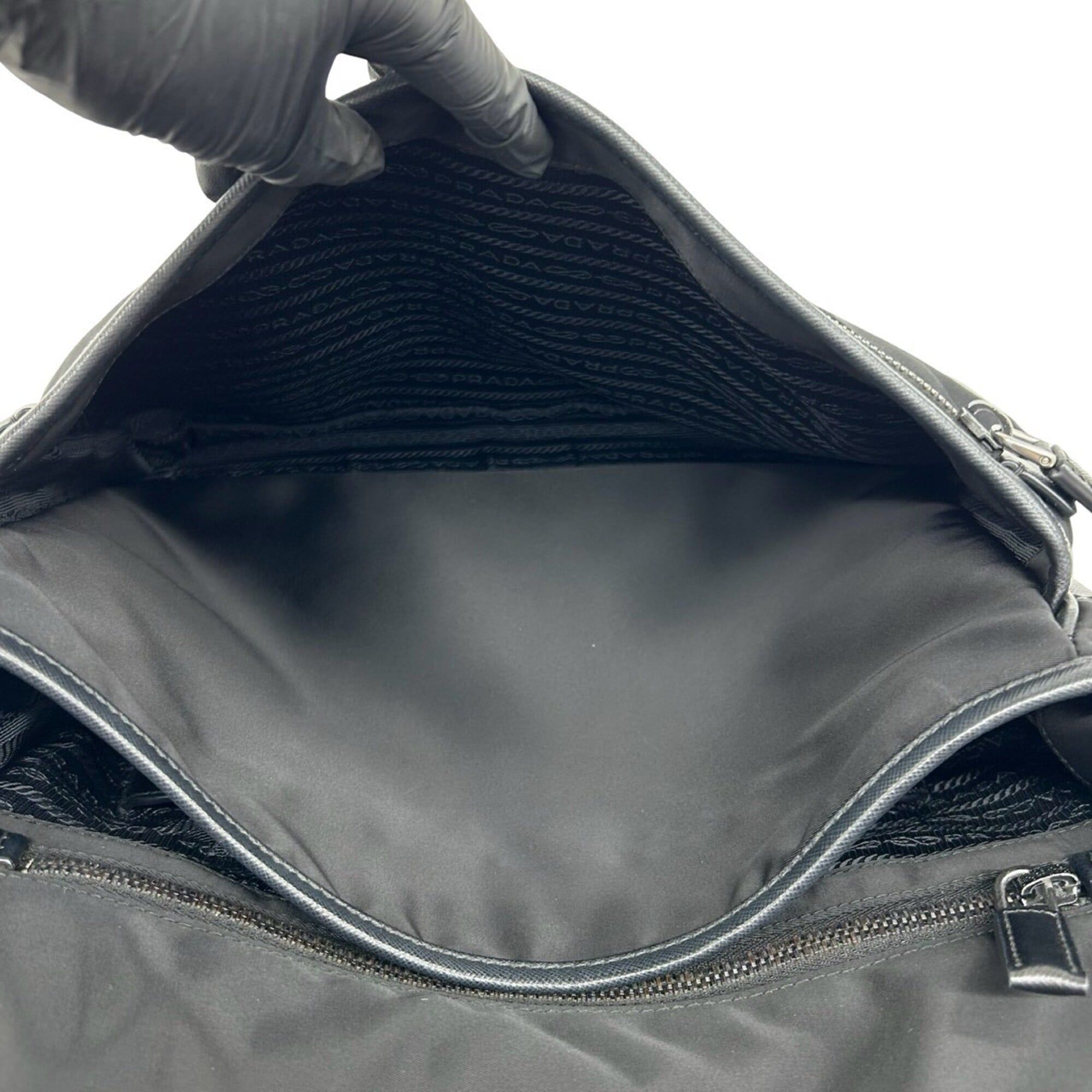 Nylon Leather Shoulder Bag (Pre-Owned) - Prada - Modalova