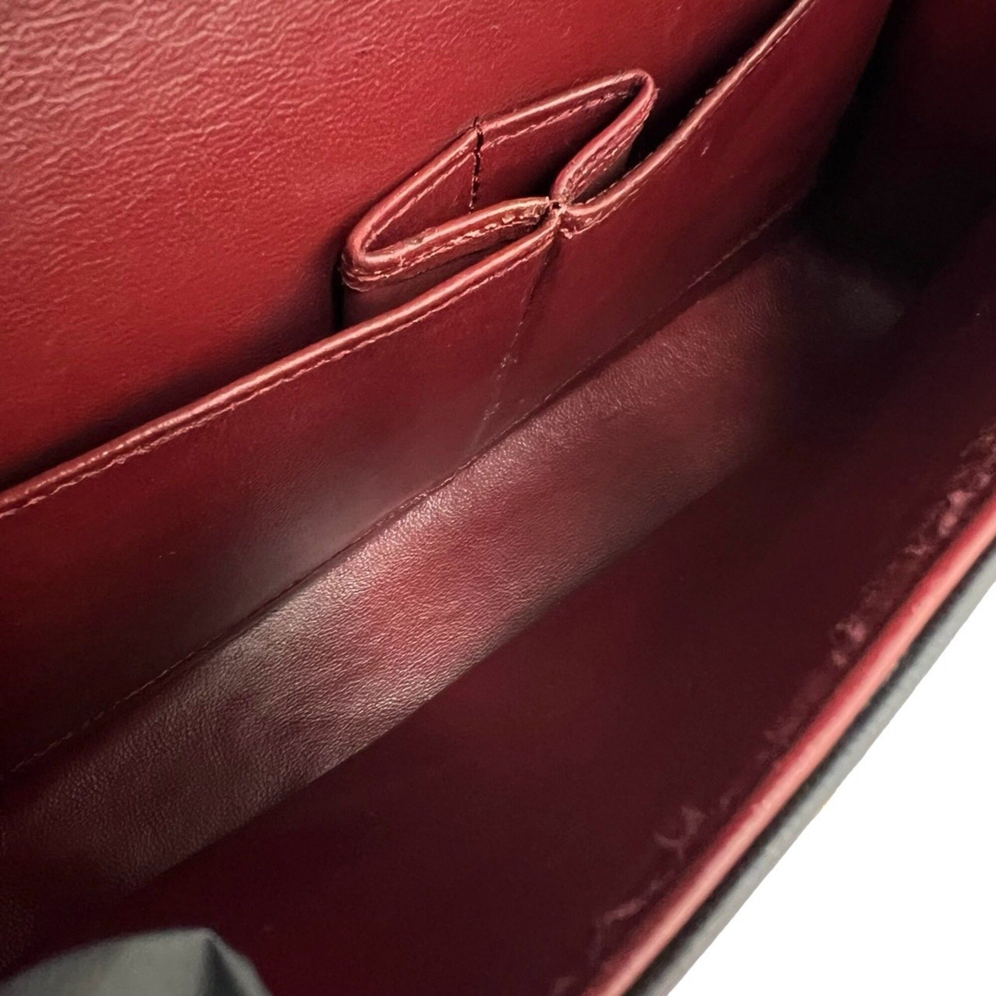 Leather Shoulder Bag (Pre-Owned) - Chanel - Modalova