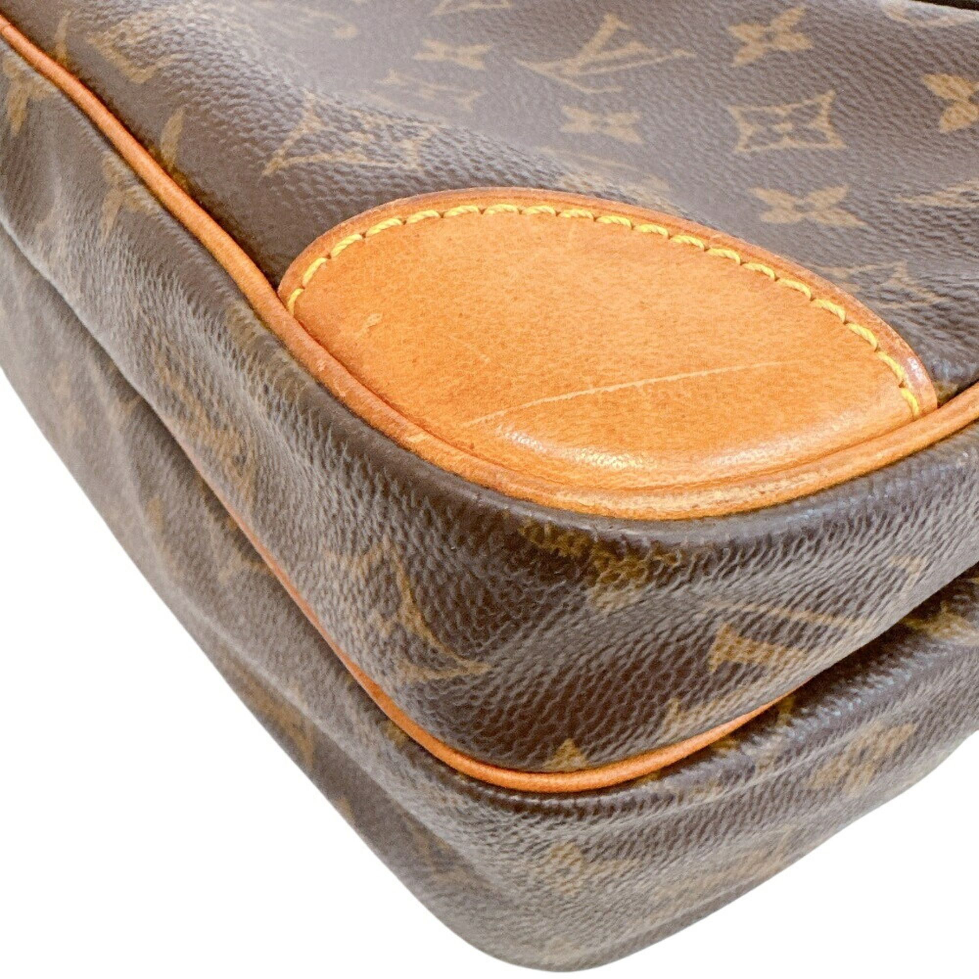Leather Shoulder Bag (Pre-Owned) - Louis Vuitton - Modalova