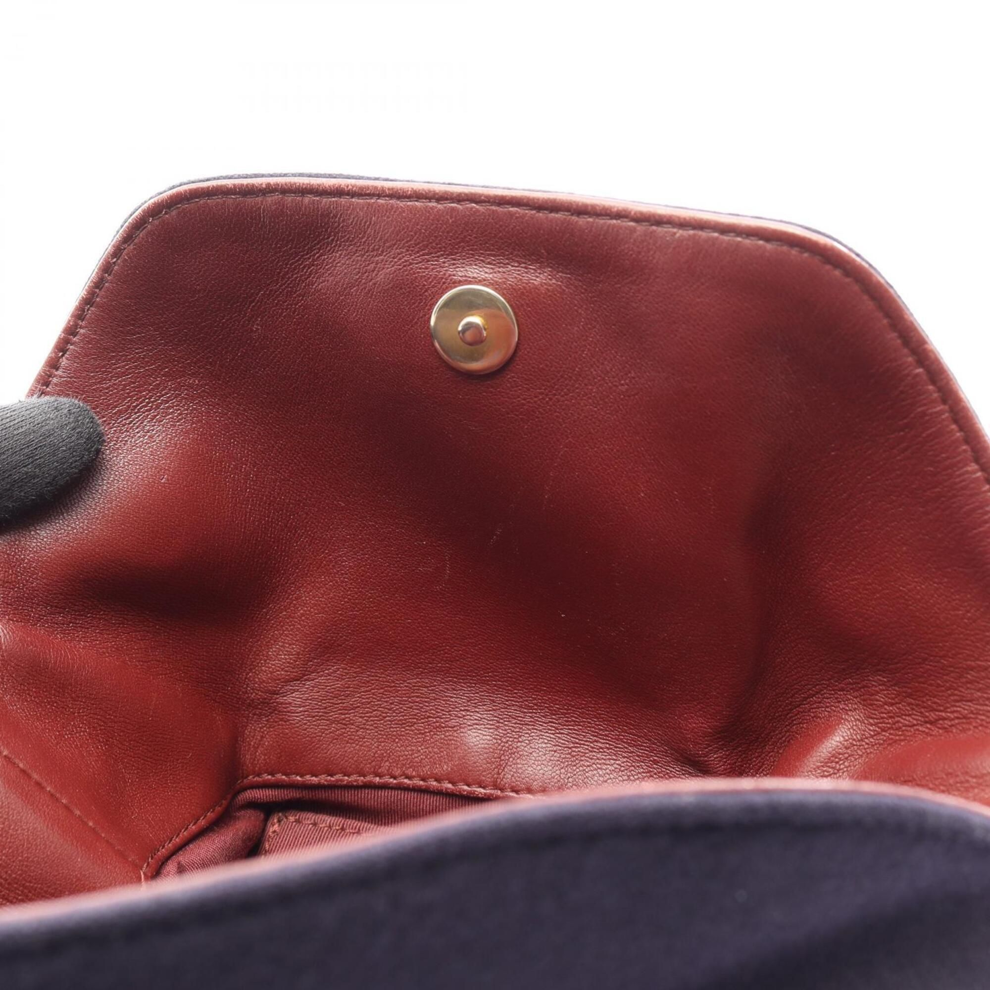 Wool Leather Handbag Shoulder Bag (Pre-Owned) - Chanel - Modalova