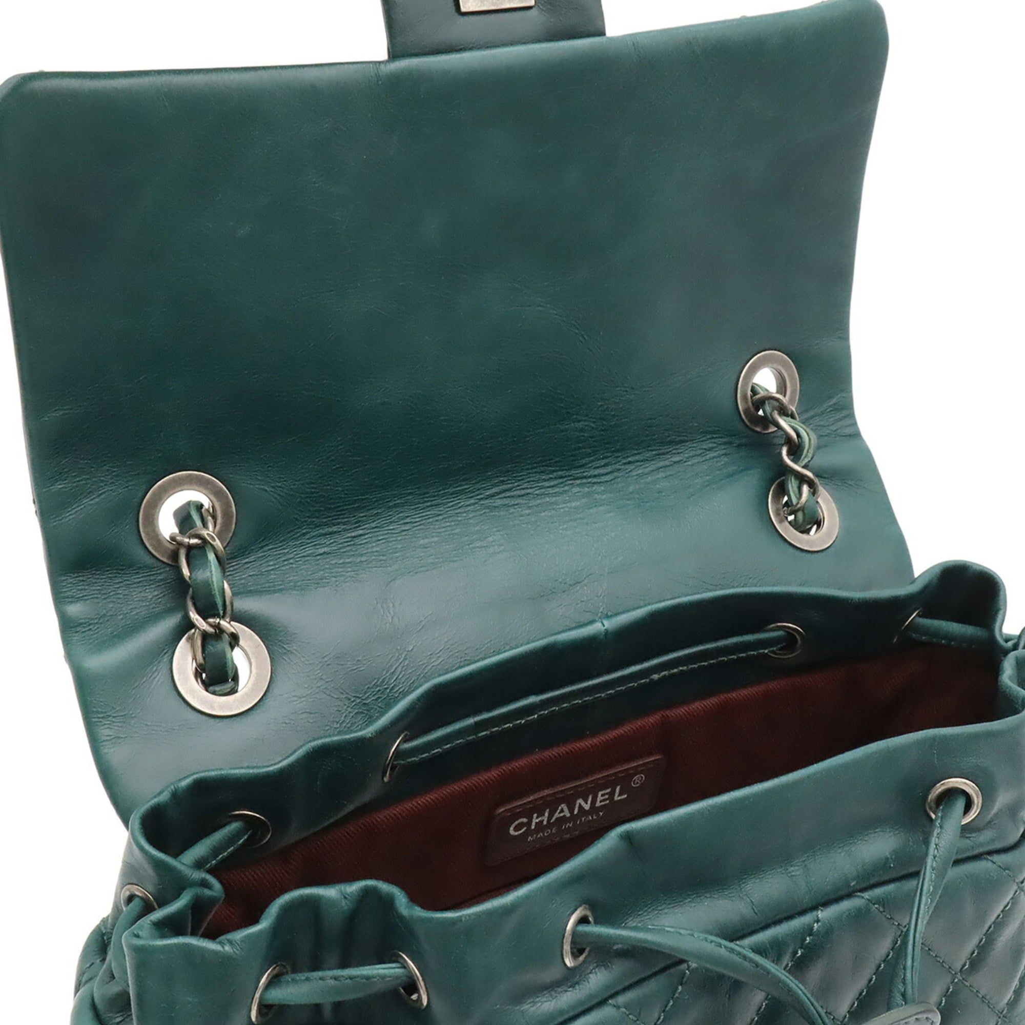 Matelasse Leather Backpack (Pre-Owned) - Chanel - Modalova