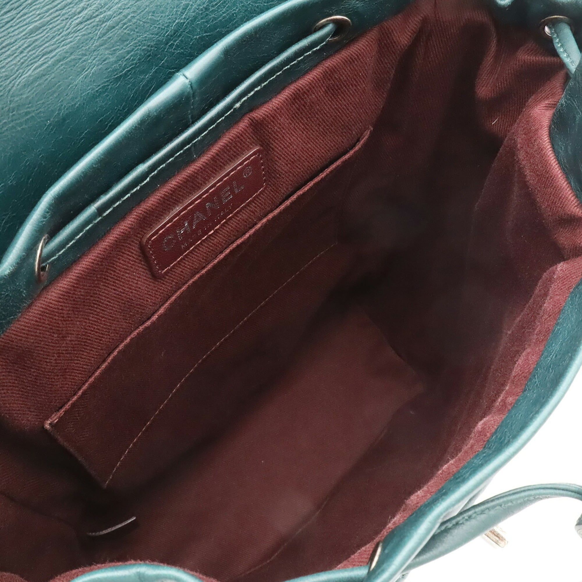 Matelasse Leather Backpack (Pre-Owned) - Chanel - Modalova