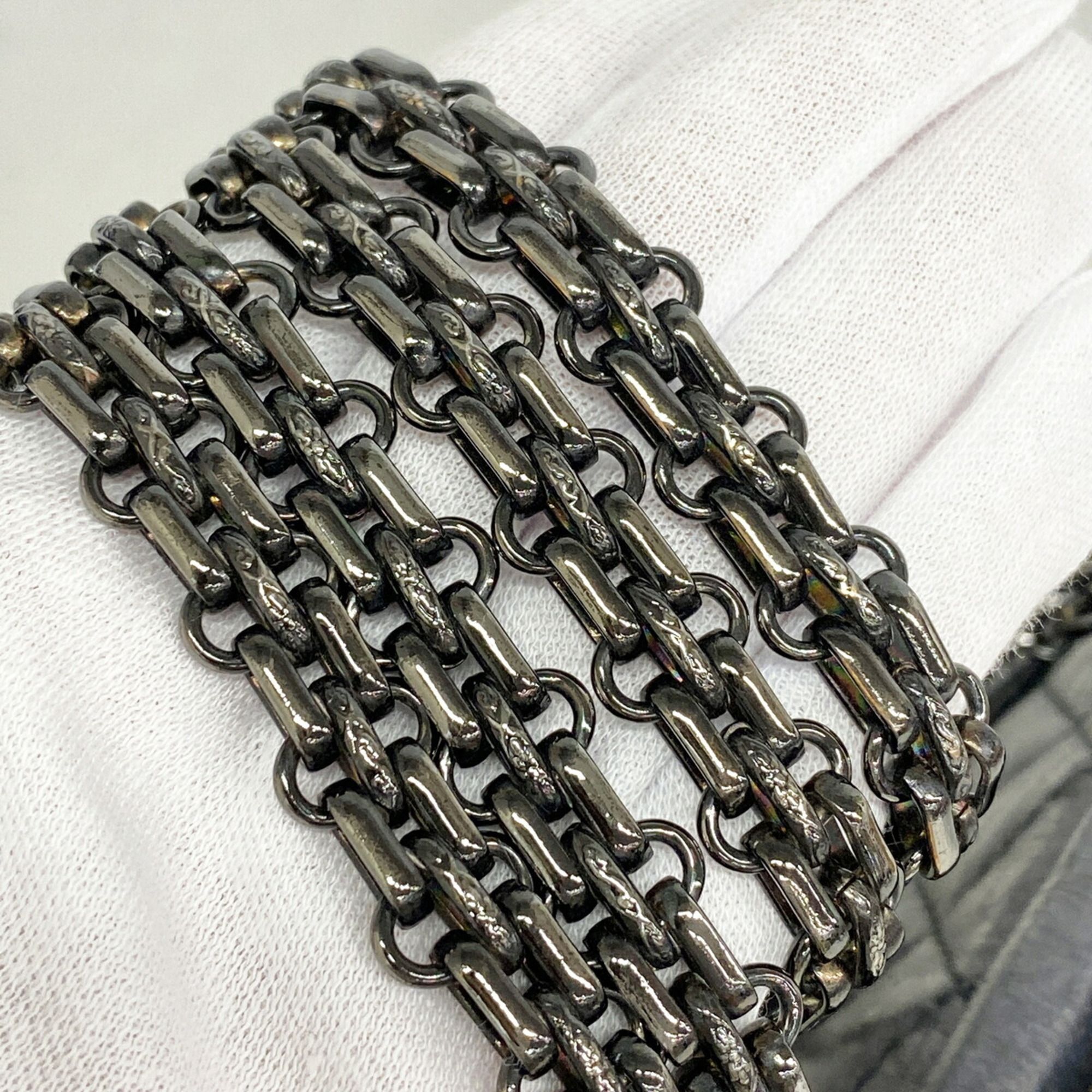 Leather Shoulder Bag (Pre-Owned) - Chanel - Modalova