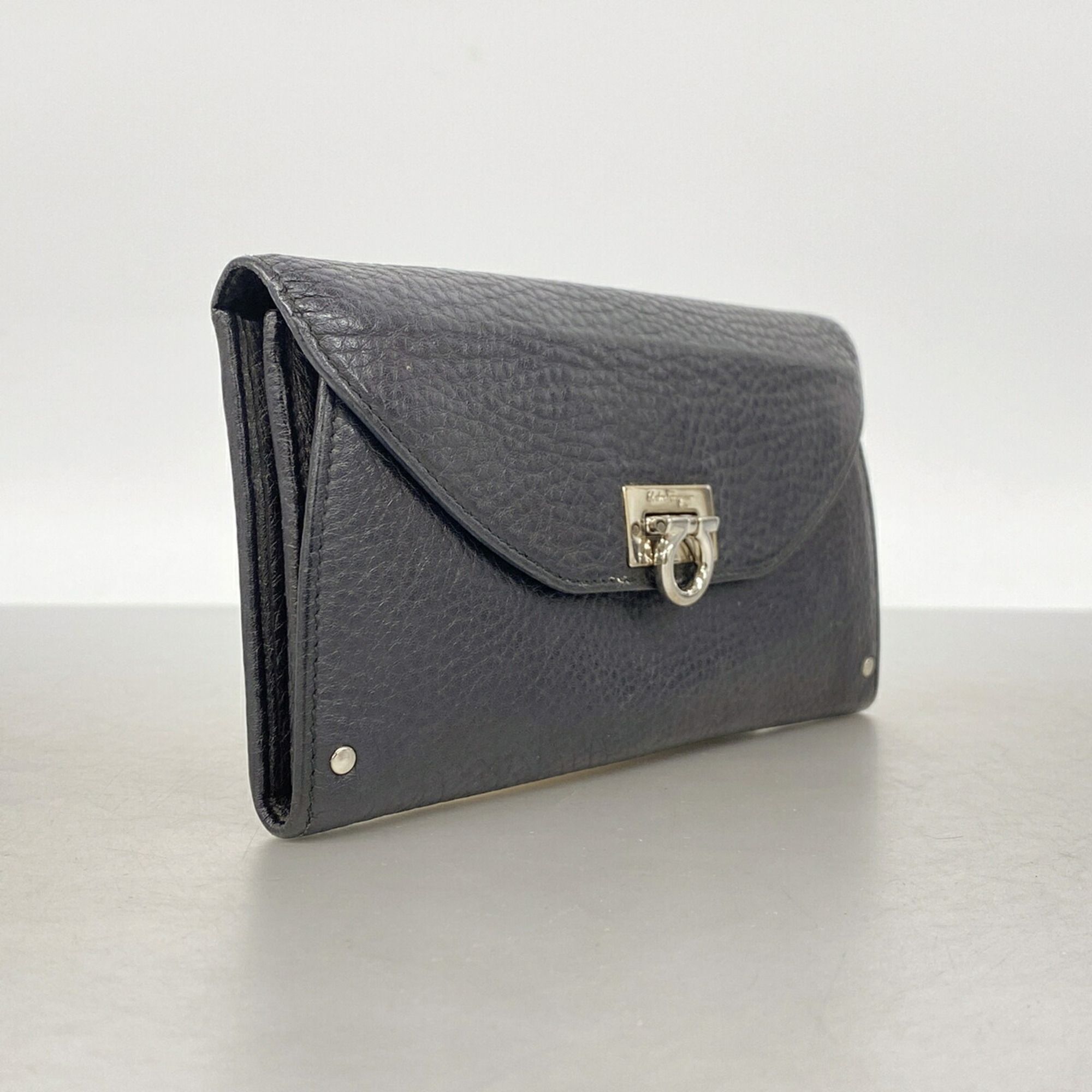 Leather Long Wallet (Bi-Fold) (Pre-Owned) - Salvatore Ferragamo - Modalova