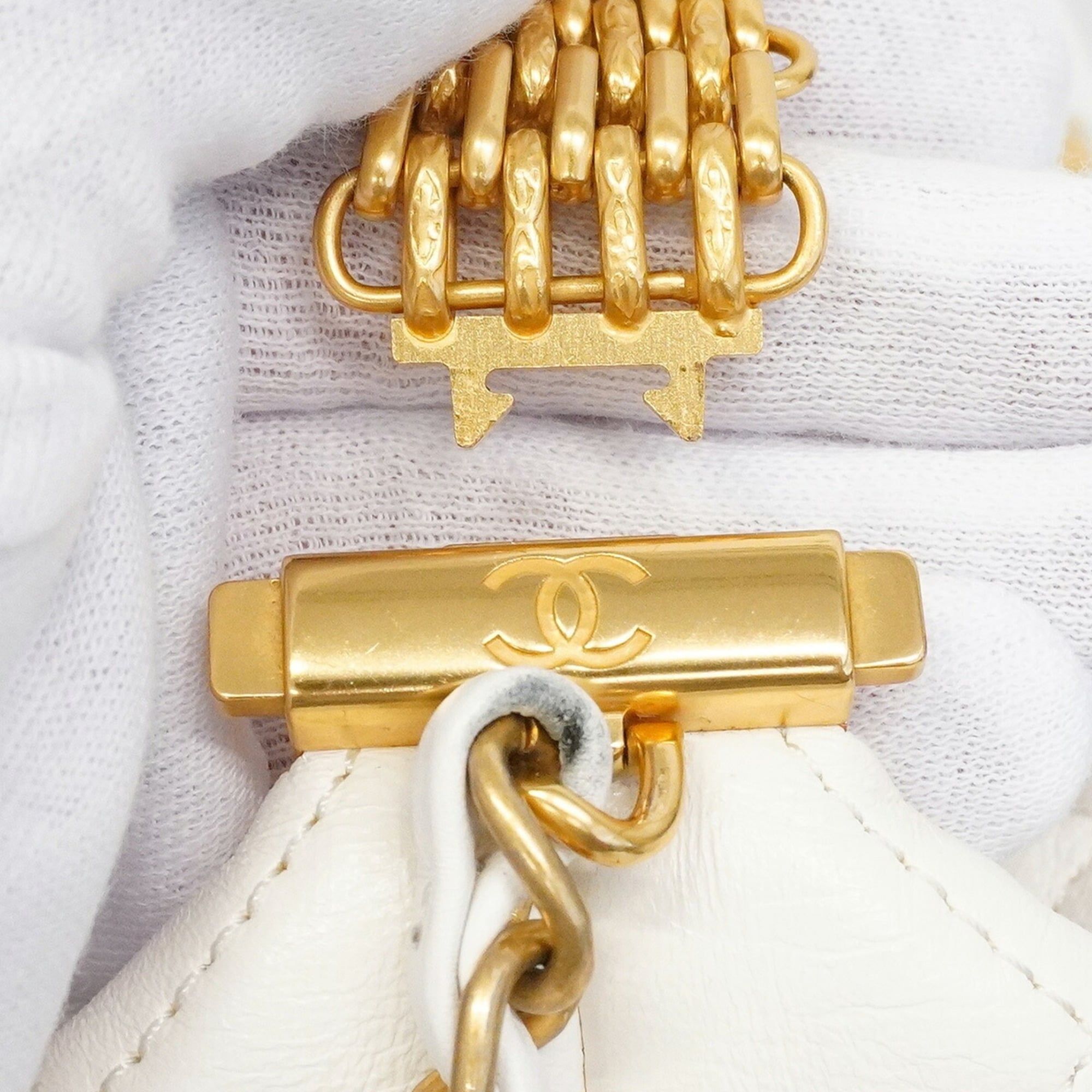 Leather Handbag (Pre-Owned) - Chanel - Modalova