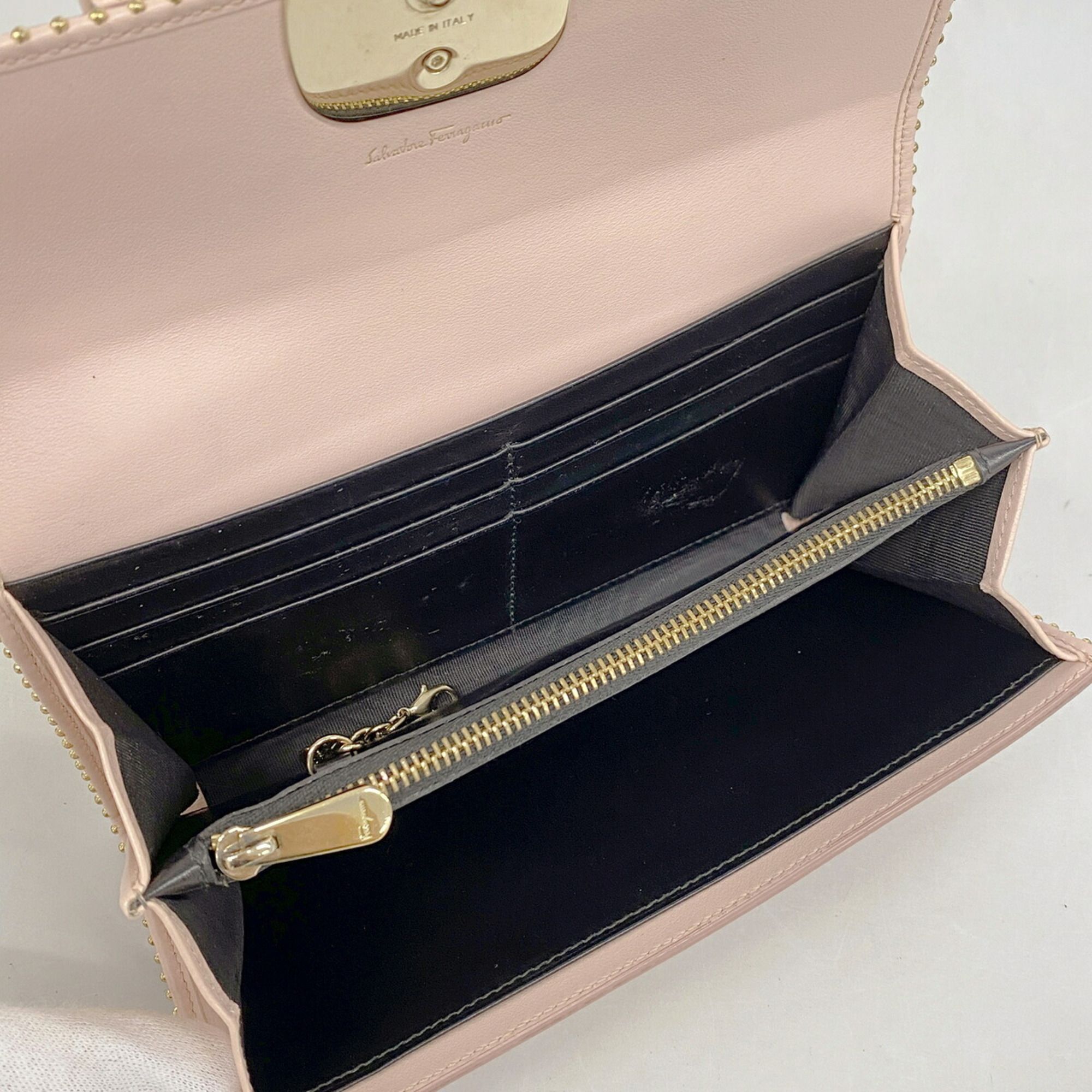Leather Long Wallet (Bi-Fold) (Pre-Owned) - Salvatore Ferragamo - Modalova