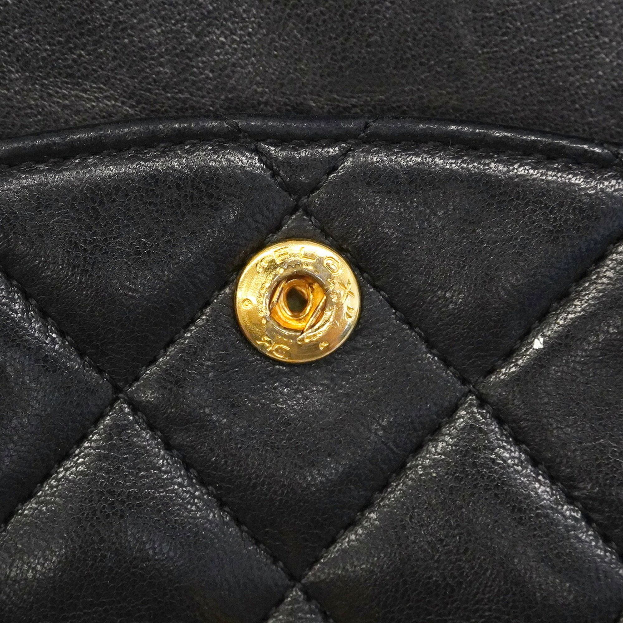 Leather Shoulder Bag (Pre-Owned) - Chanel - Modalova