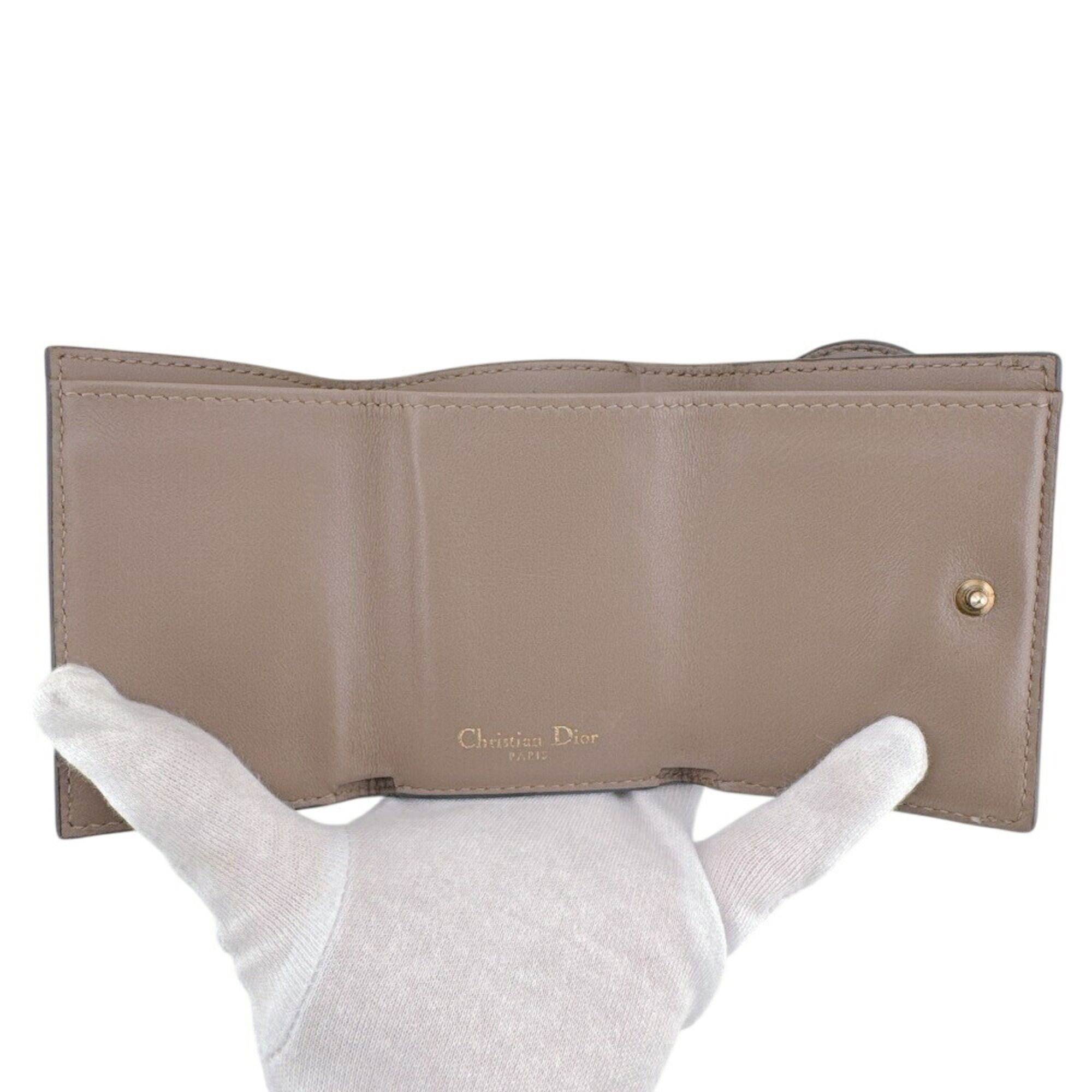 Leather Wallet (Tri-Fold) (Pre-Owned) - Christian Dior - Modalova
