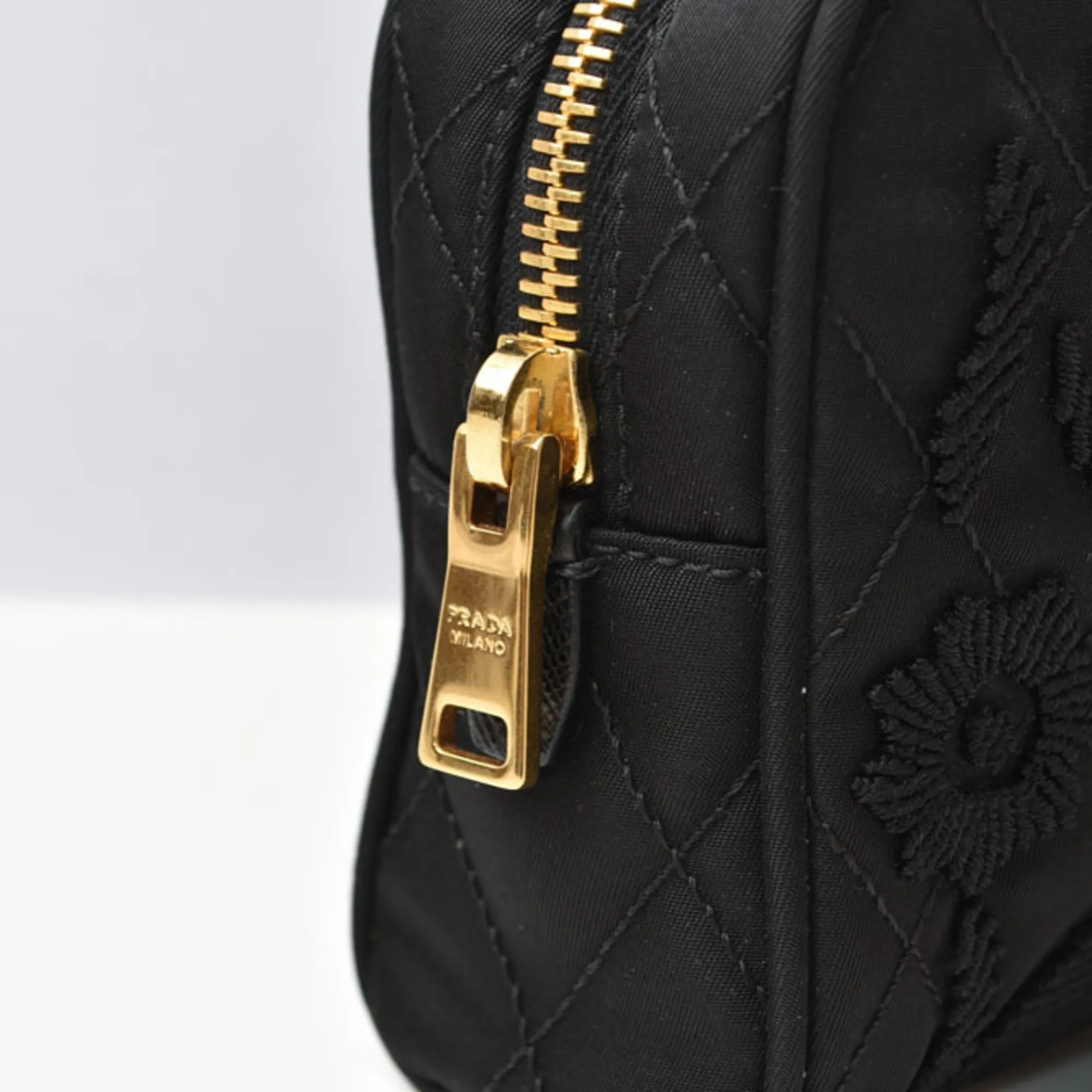 Nylon Pouch (Pre-Owned) - Prada - Modalova