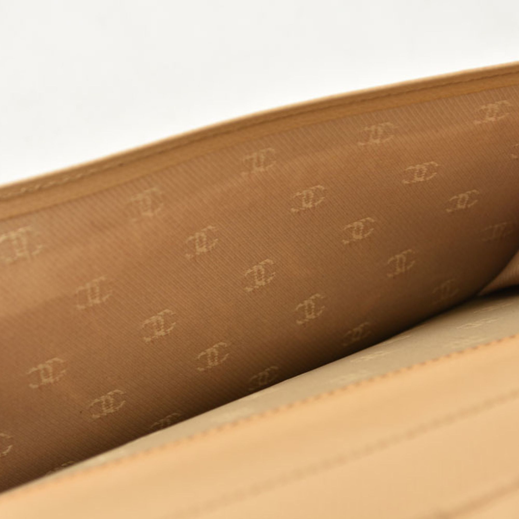 Leather Long Wallet (Bi-Fold) (Pre-Owned) - Chanel - Modalova