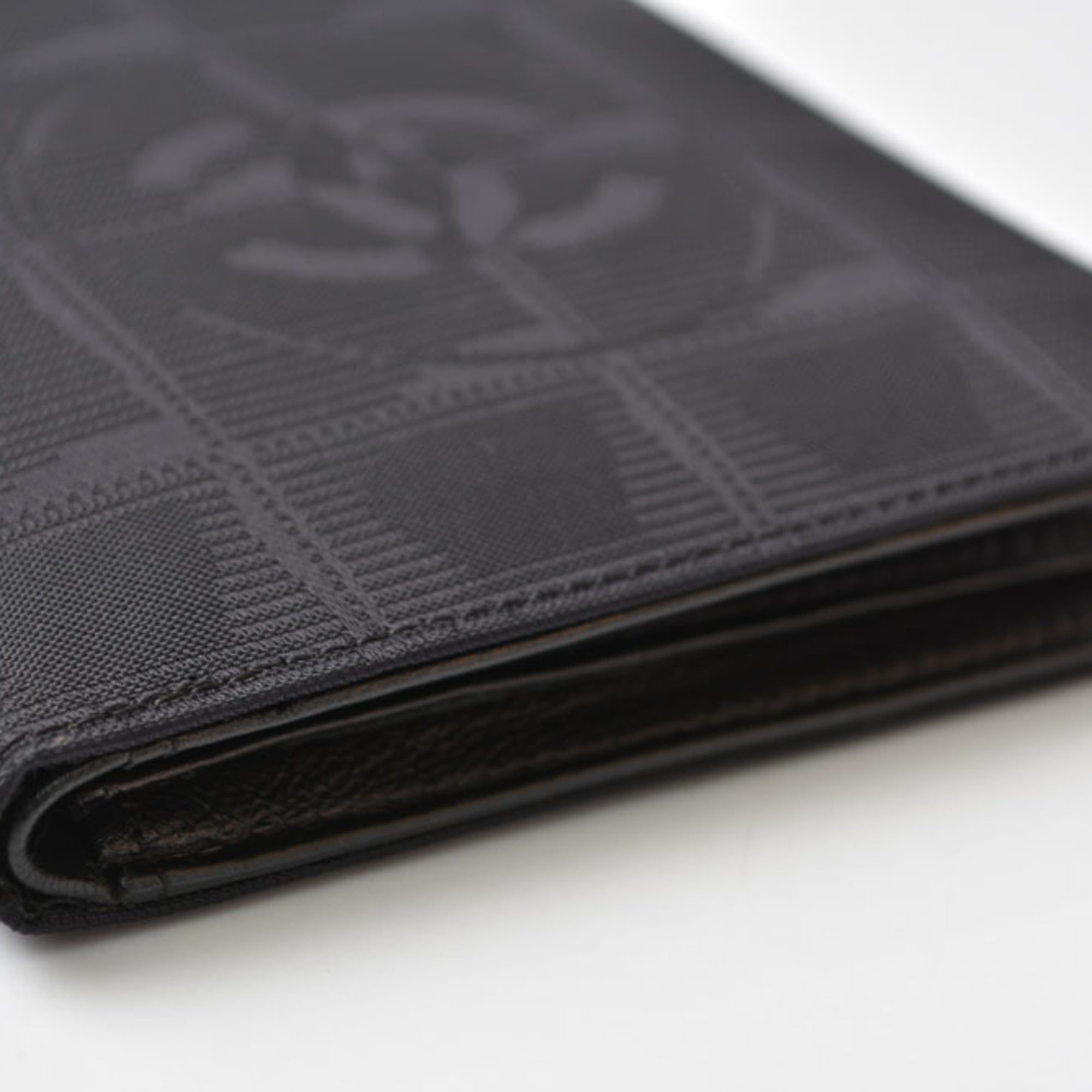Canvas Wallet (Bi-Fold) (Pre-Owned) - Chanel - Modalova