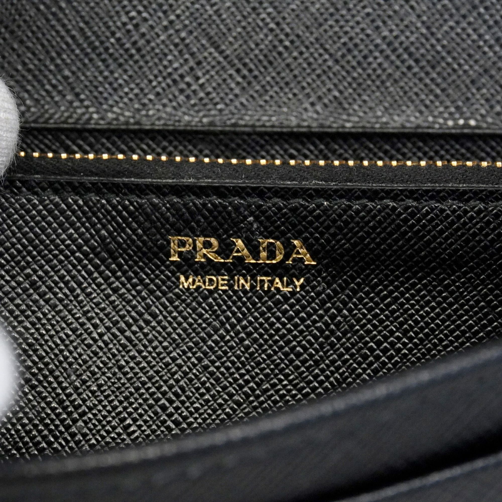 Leather Long Wallet (Bi-Fold) (Pre-Owned) - Prada - Modalova