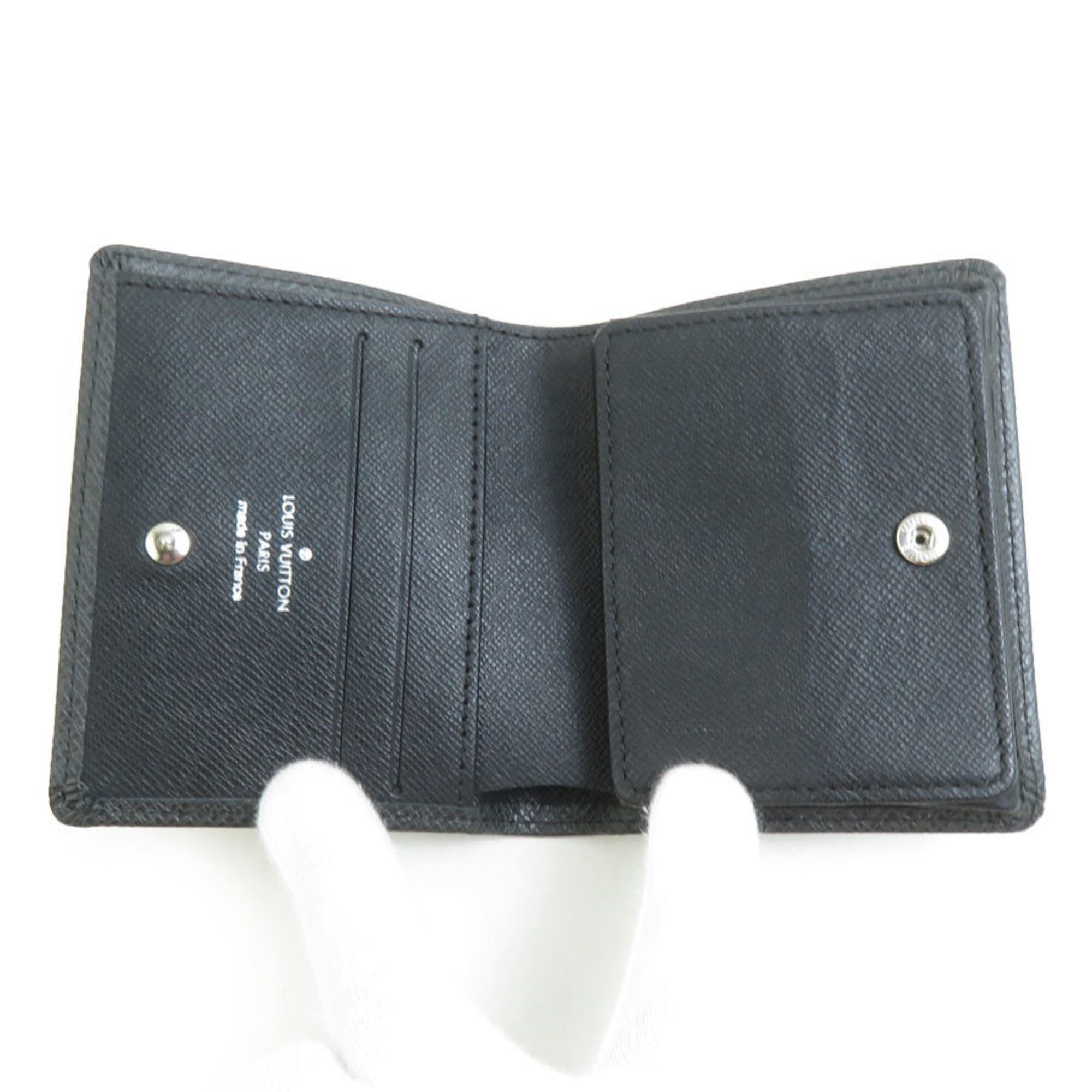 Taiga Leather Wallet (Bi-Fold) (Pre-Owned) - Louis Vuitton - Modalova