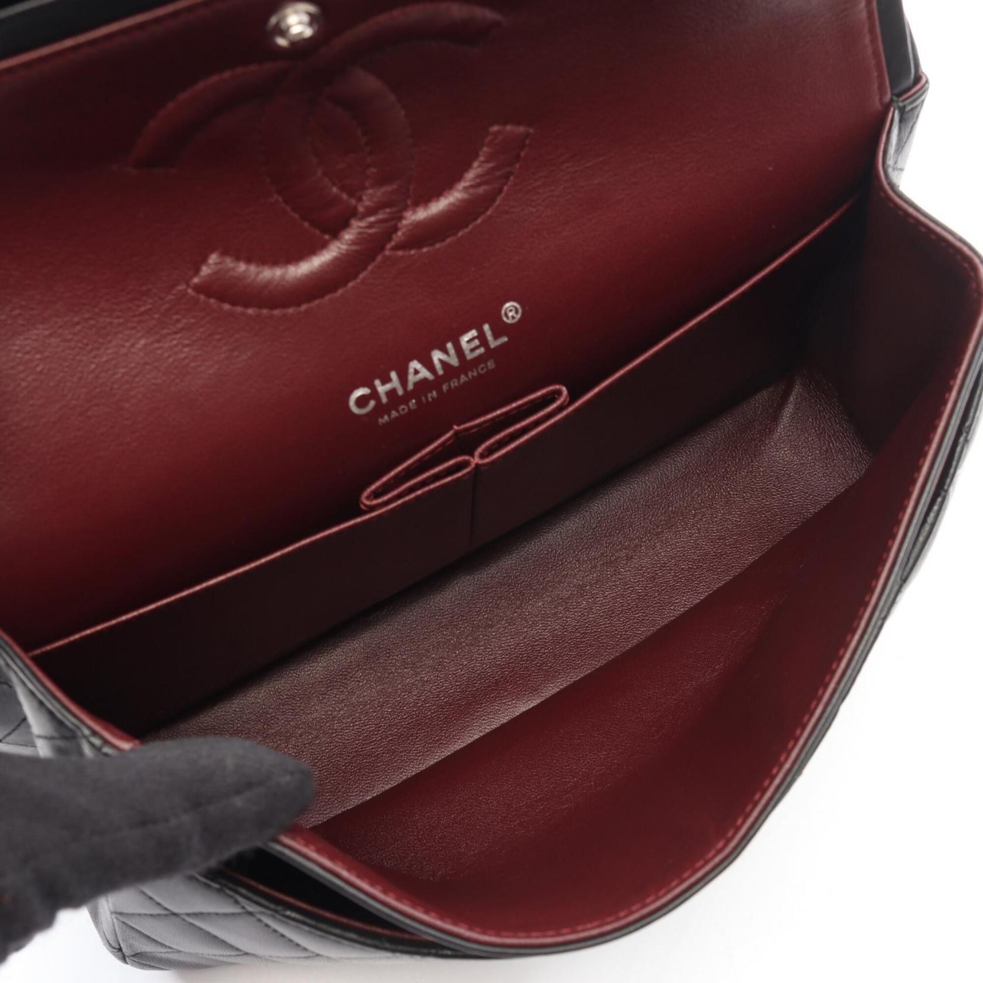 Leather Handbag Shoulder Bag (Pre-Owned) - Chanel - Modalova