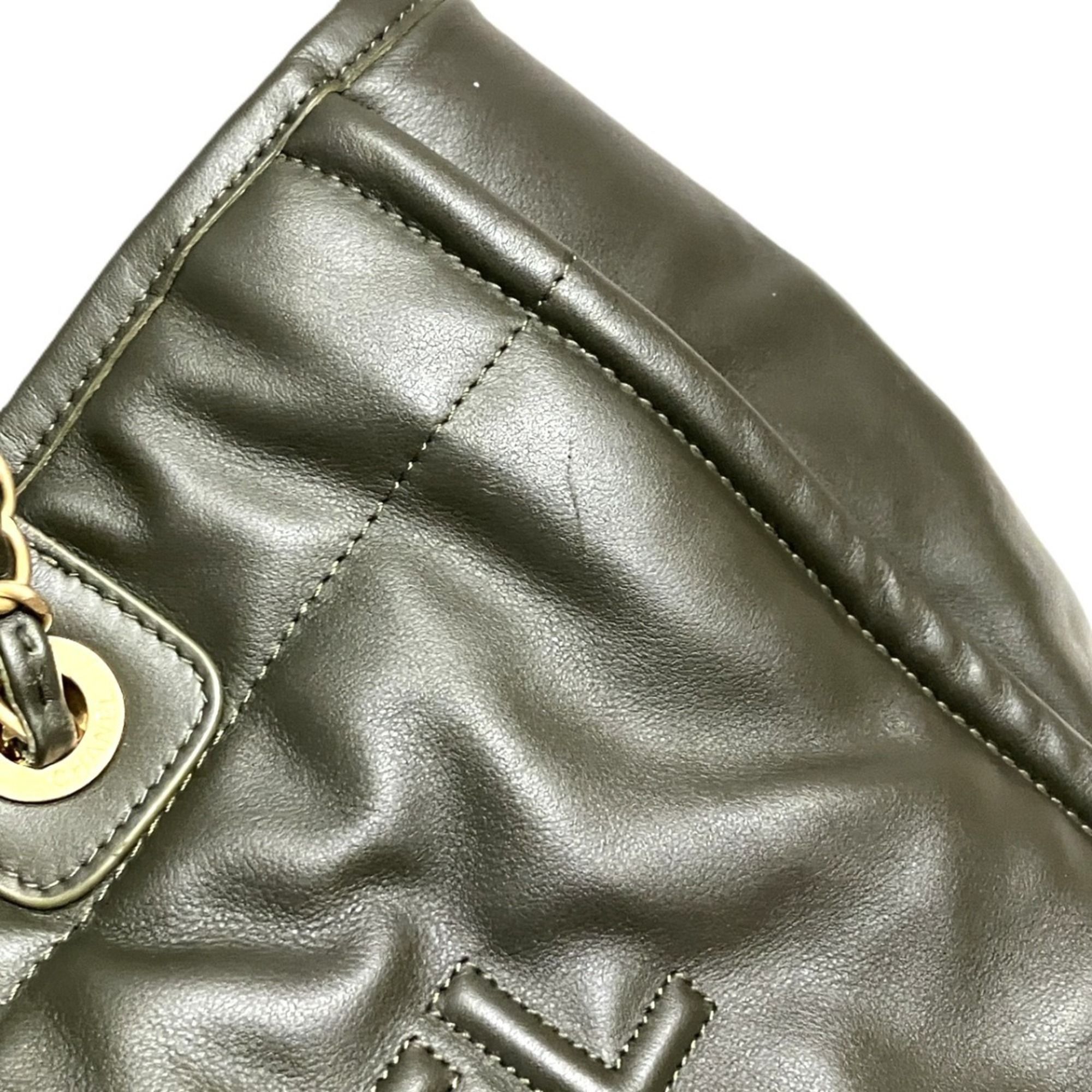 Leather Shoulder Bag (Pre-Owned) - Chanel - Modalova