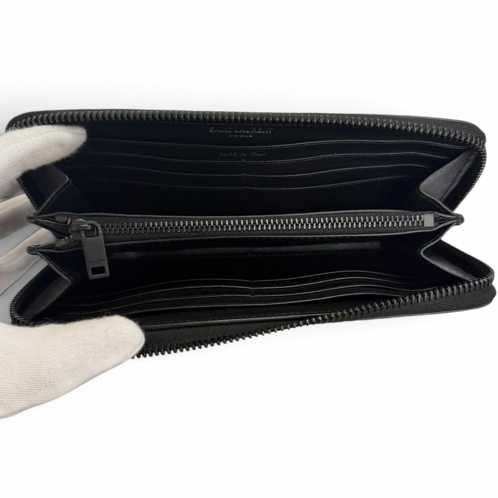 Leather Long Wallet (Bi-Fold) (Pre-Owned) - Saint Laurent - Modalova