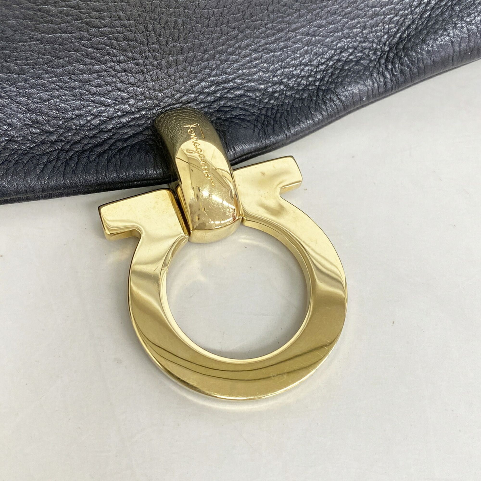 Leather Shoulder Bag (Pre-Owned) - Salvatore Ferragamo - Modalova
