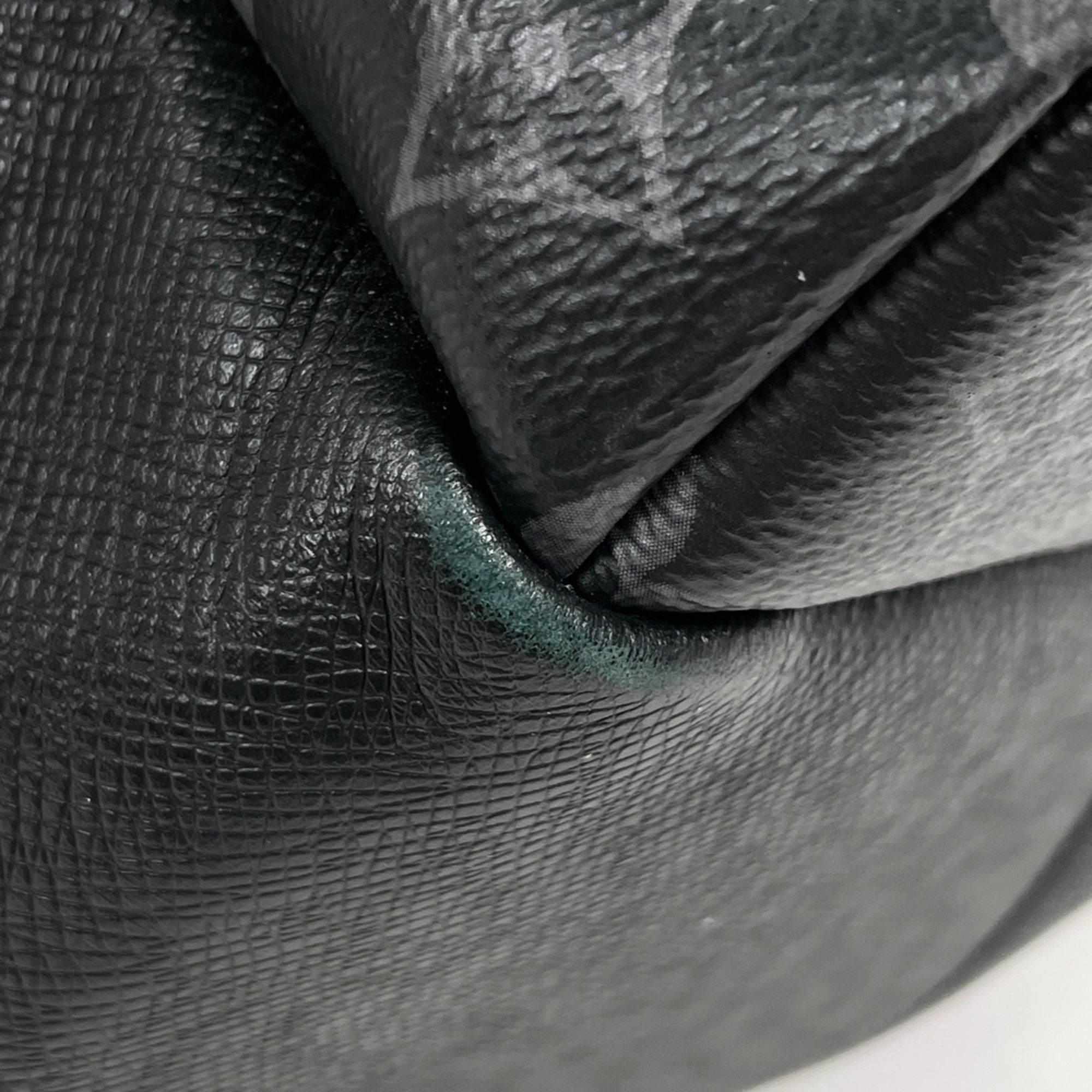 Taigarama Backpack (Pre-Owned) - Louis Vuitton - Modalova
