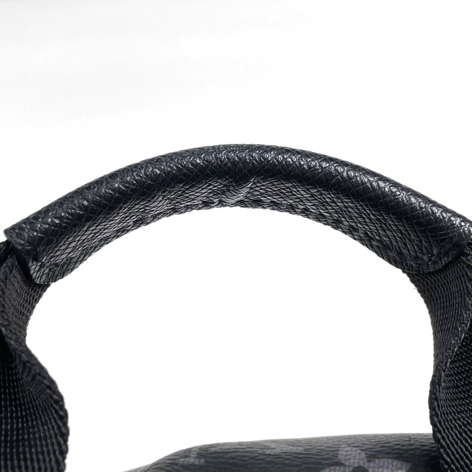 Taigarama Backpack (Pre-Owned) - Louis Vuitton - Modalova