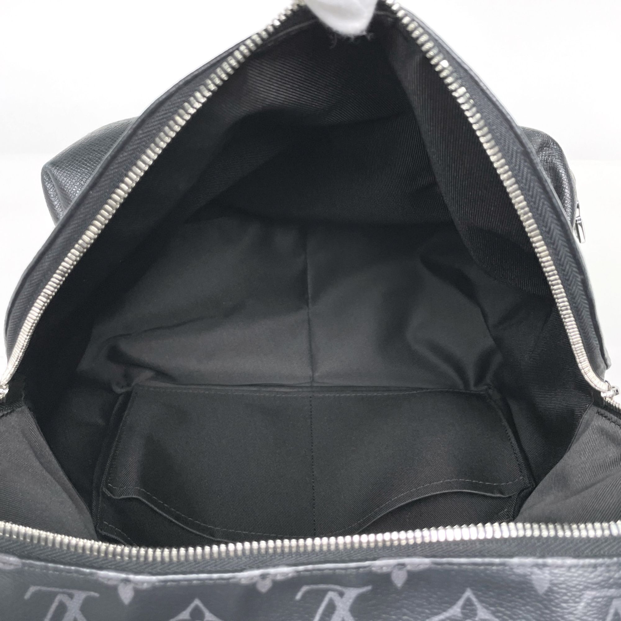 Taigarama Backpack (Pre-Owned) - Louis Vuitton - Modalova