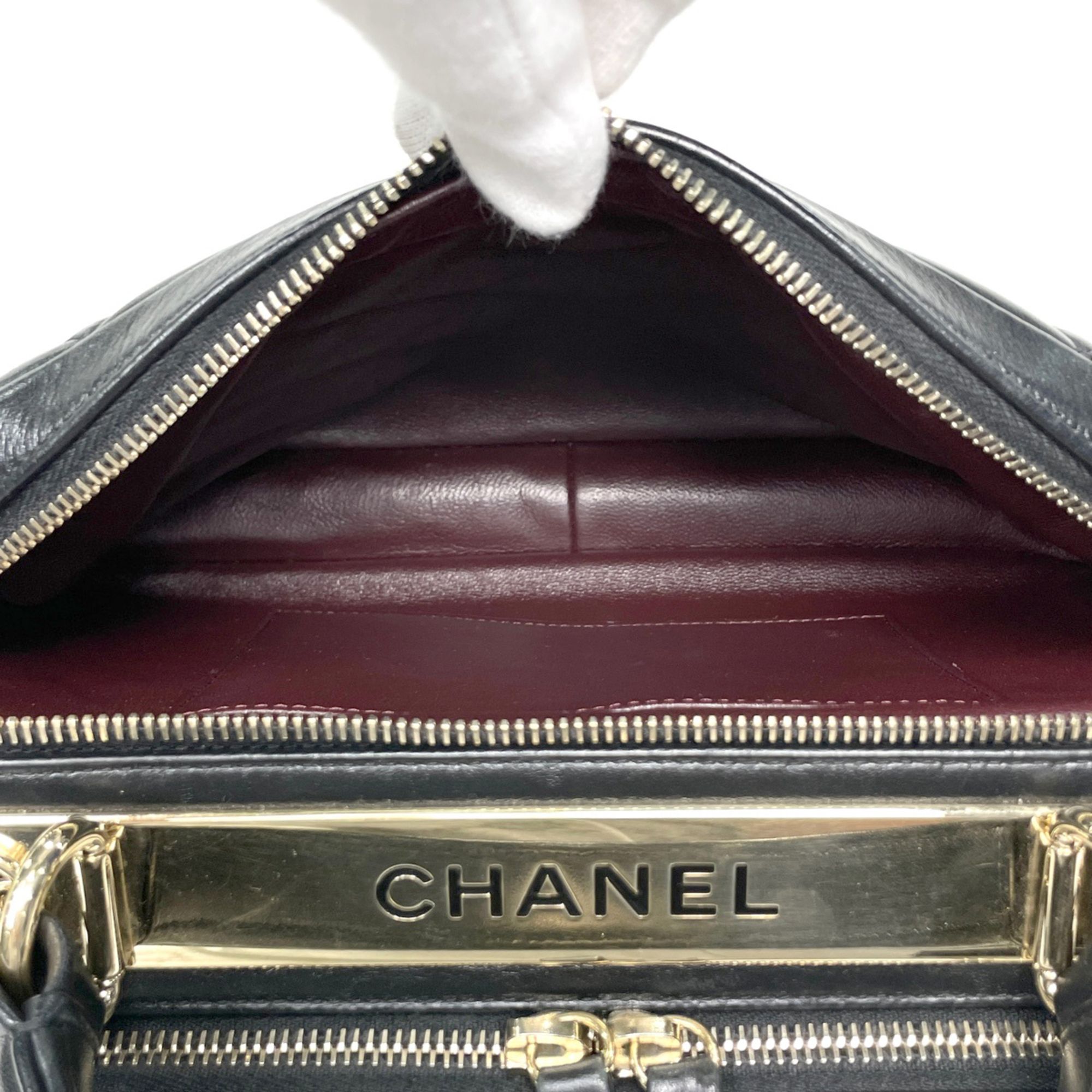Leather Handbag (Pre-Owned) - Chanel - Modalova