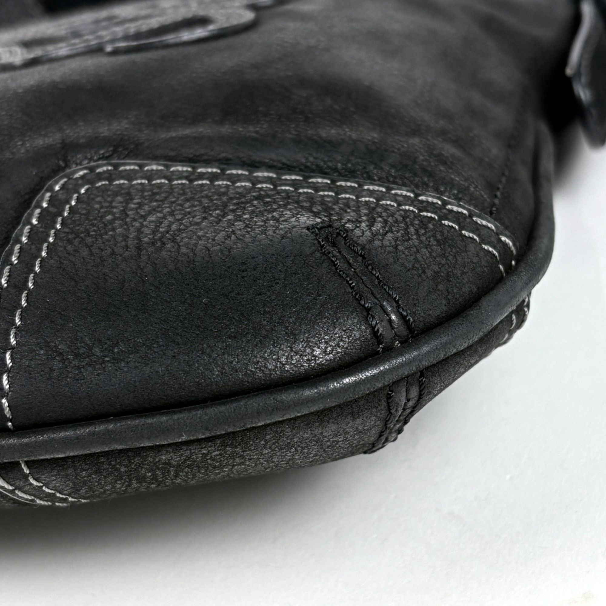 Leather Shoulder Bag (Pre-Owned) - Loewe - Modalova