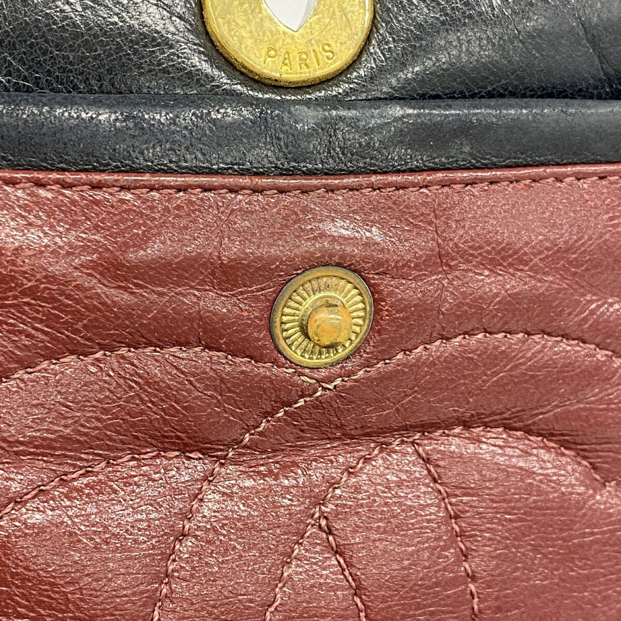 Leather Shoulder Bag (Pre-Owned) - Chanel - Modalova