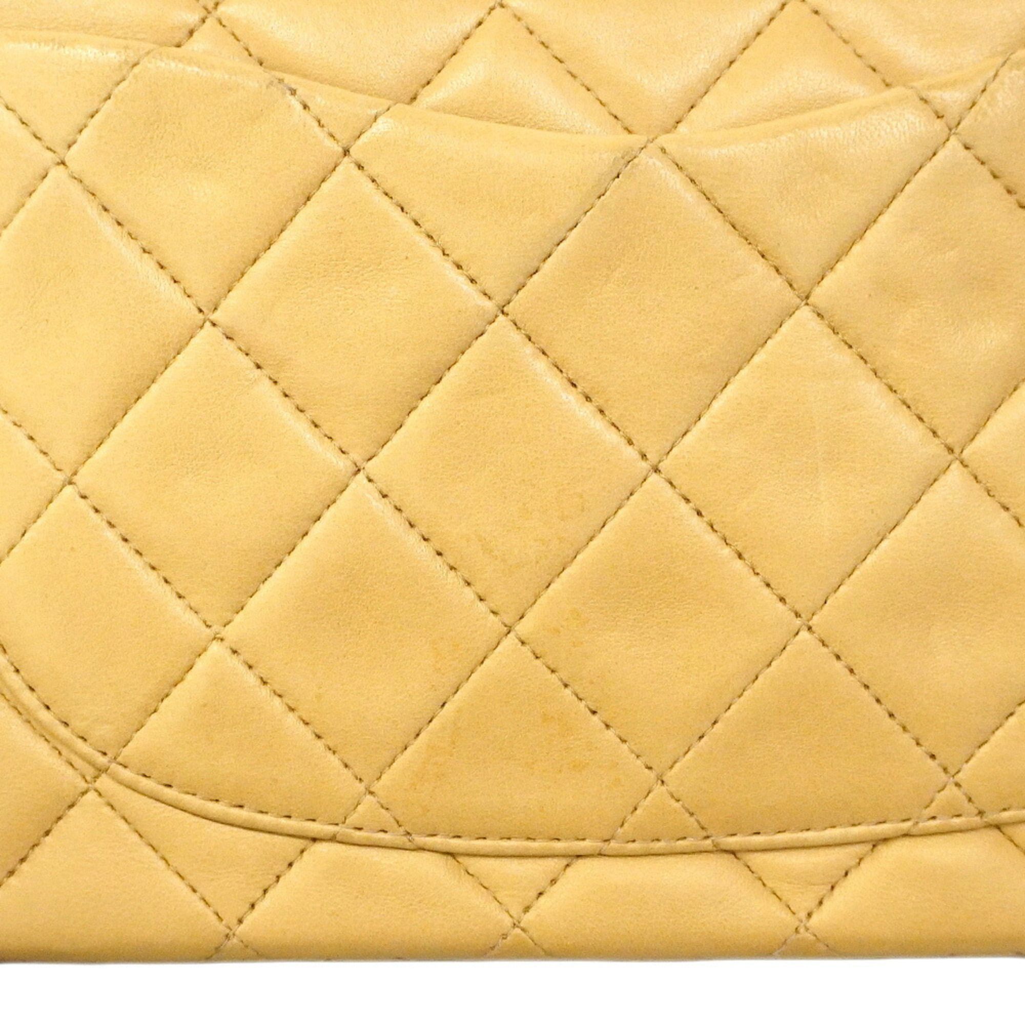 Leather Shoulder Bag (Pre-Owned) - Chanel - Modalova