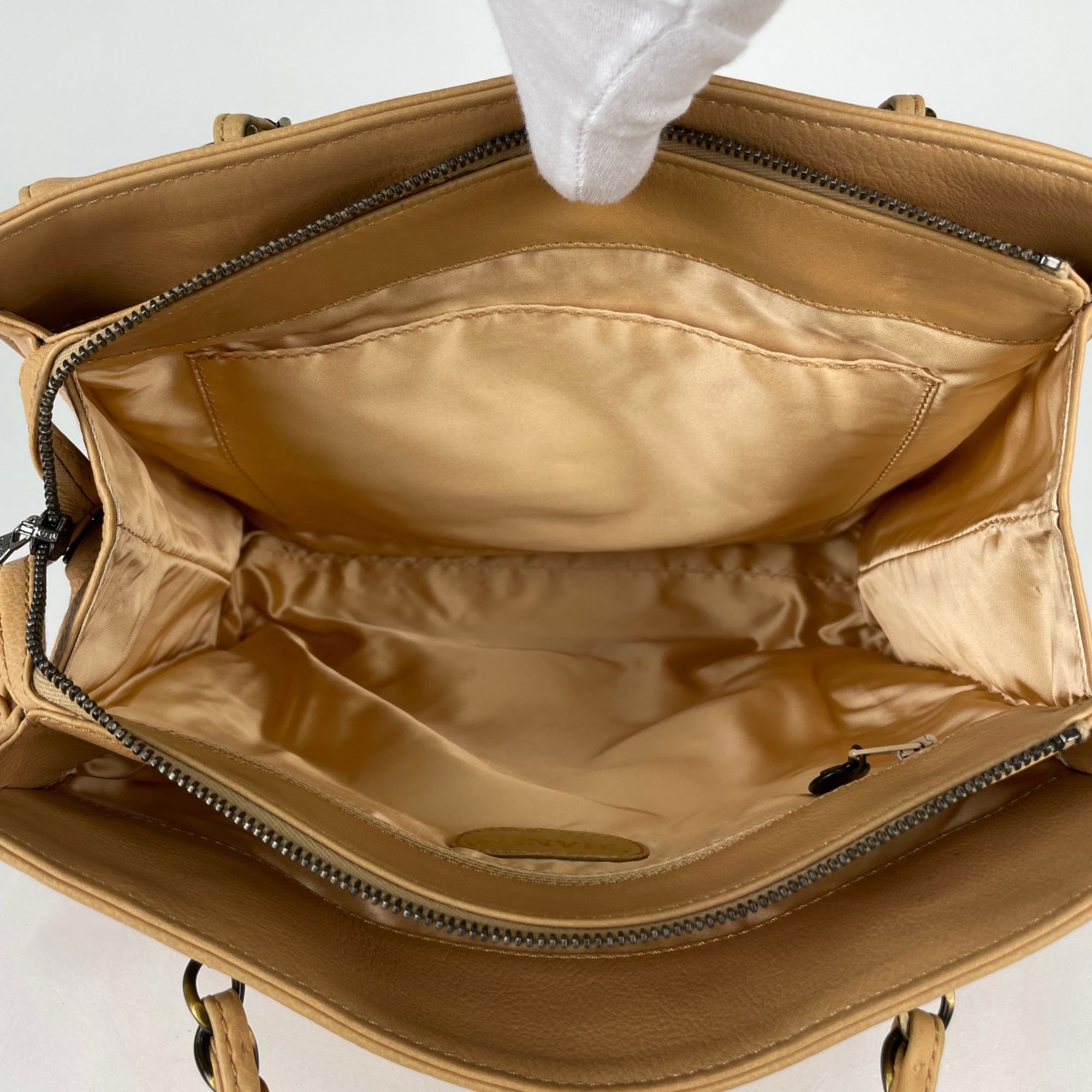Leather Handbag (Pre-Owned) - Chanel - Modalova