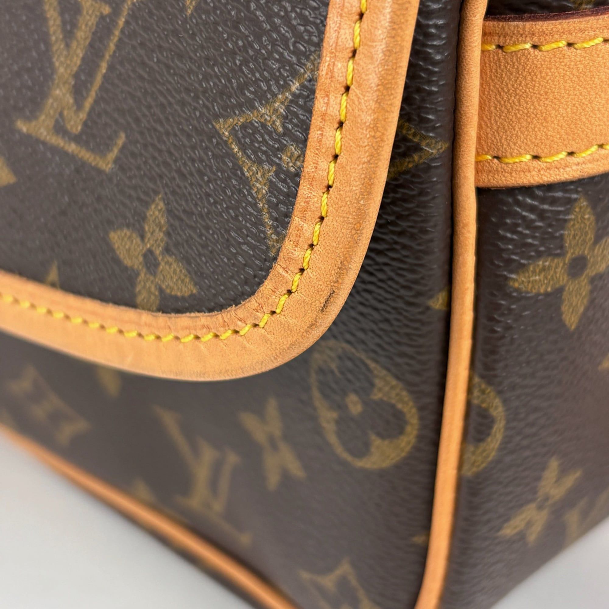 Monogram Monogram Shoulder Bag (Pre-Owned) - Louis Vuitton - Modalova