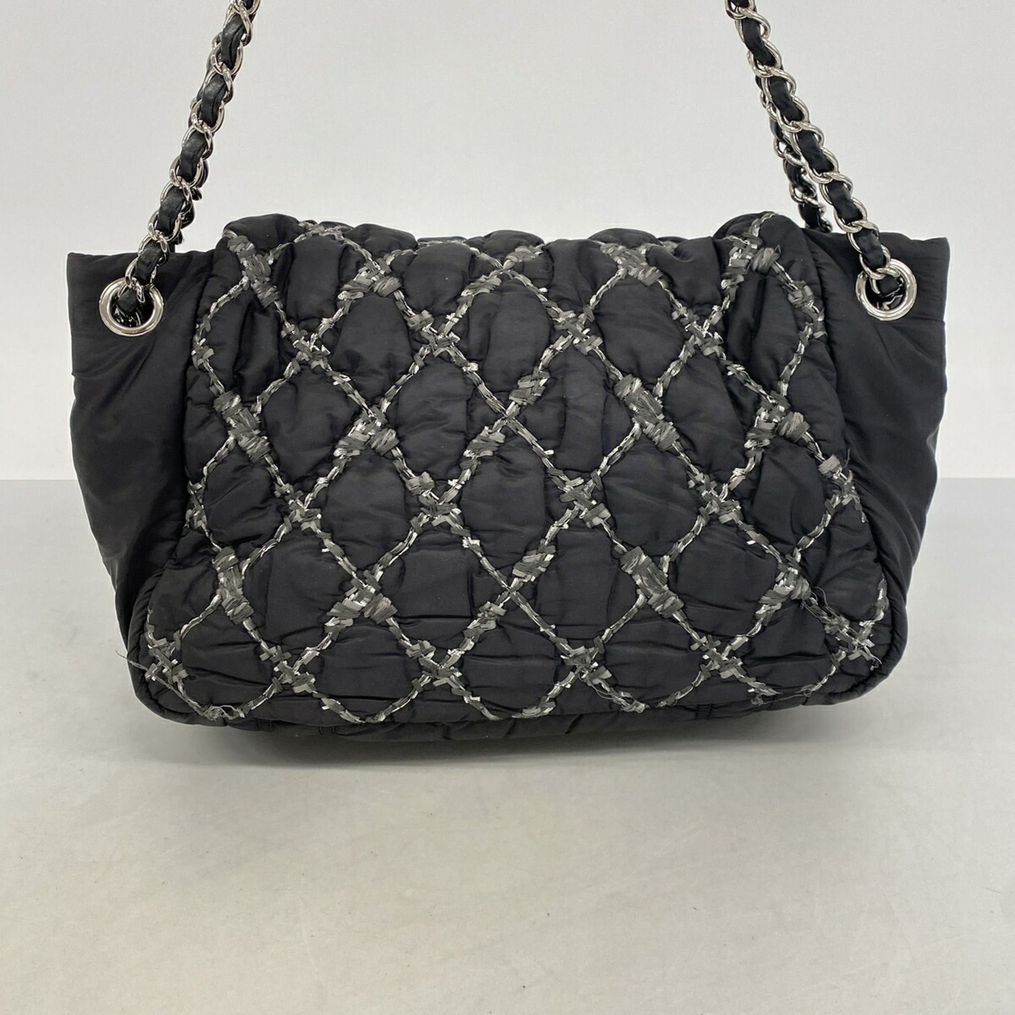 Nylon Shoulder Bag (Pre-Owned) - Chanel - Modalova