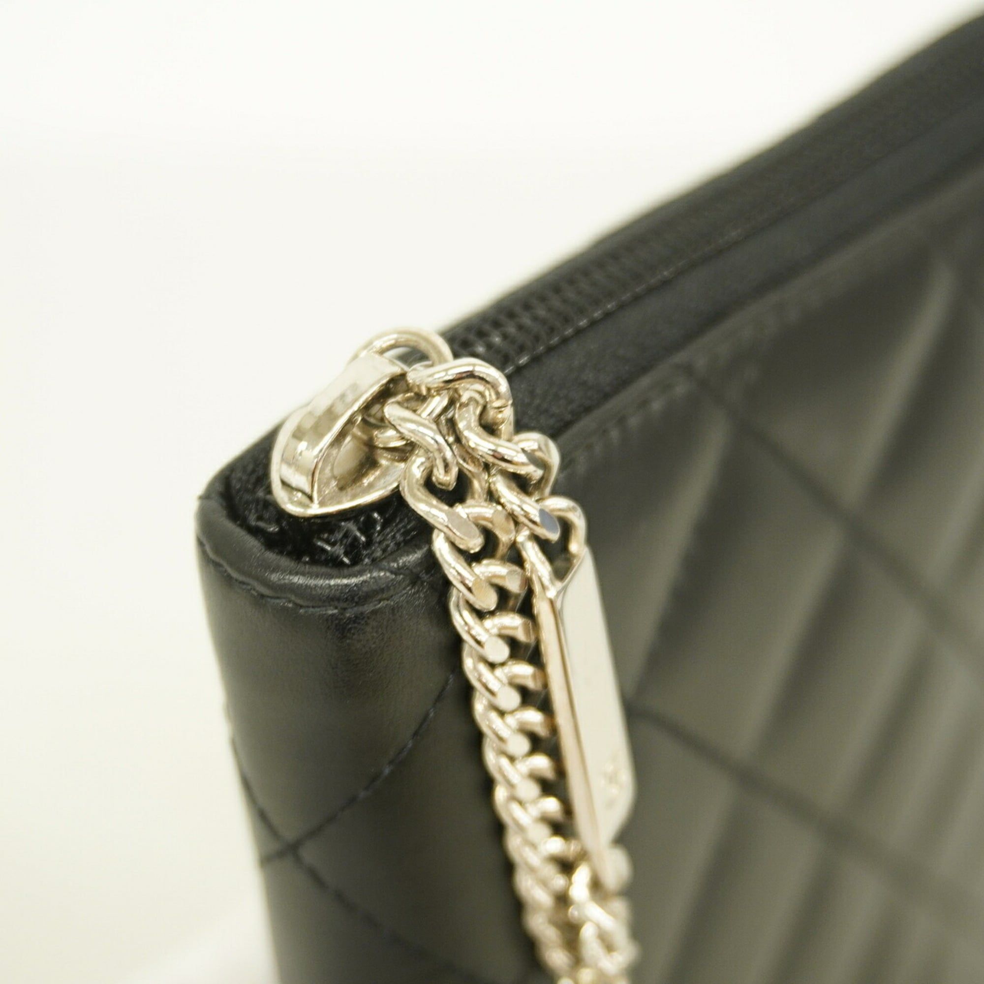Leather Long Wallet (Bi-Fold) (Pre-Owned) - Chanel - Modalova