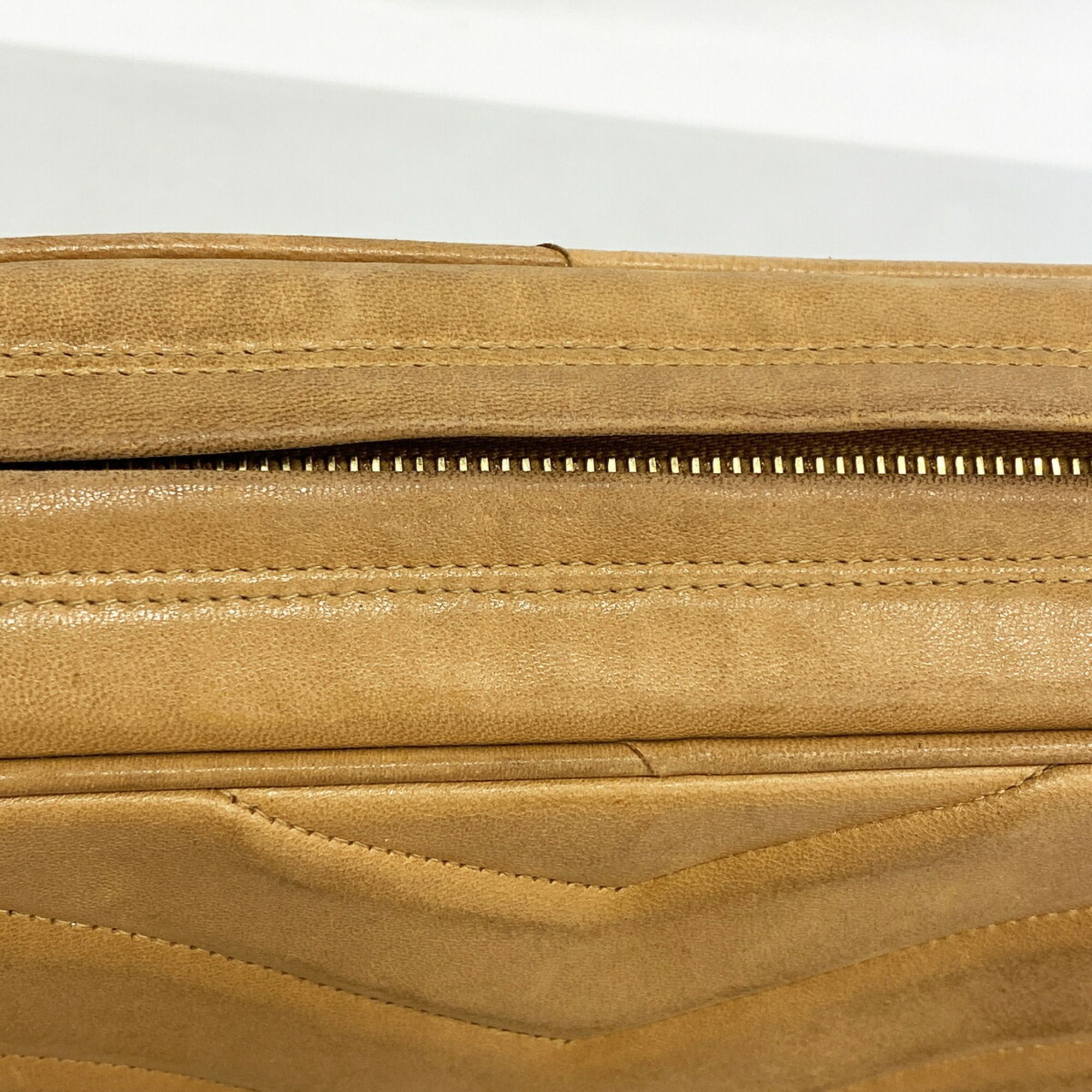 Leather Shoulder Bag (Pre-Owned) - Chanel - Modalova