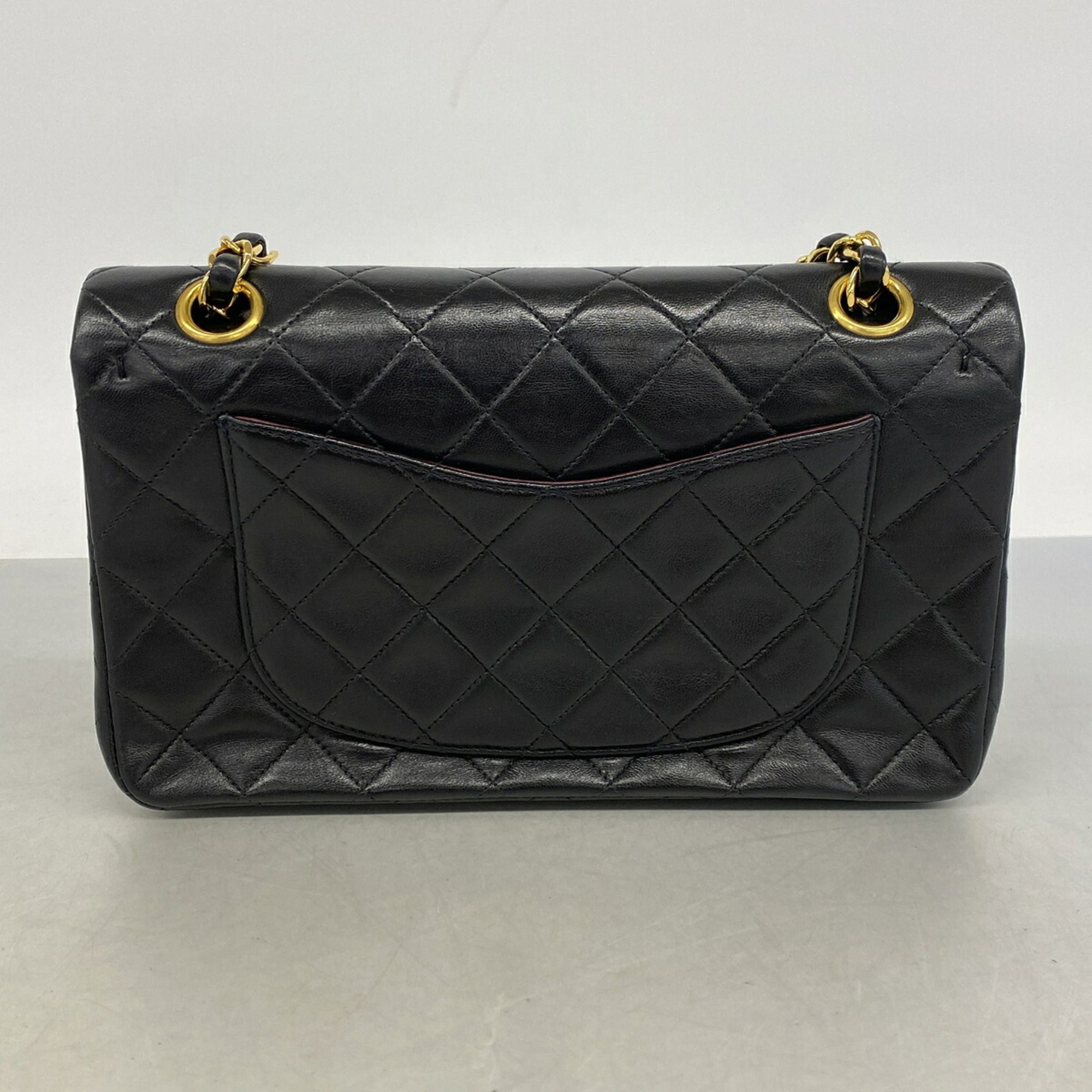 Leather Shoulder Bag (Pre-Owned) - Chanel - Modalova