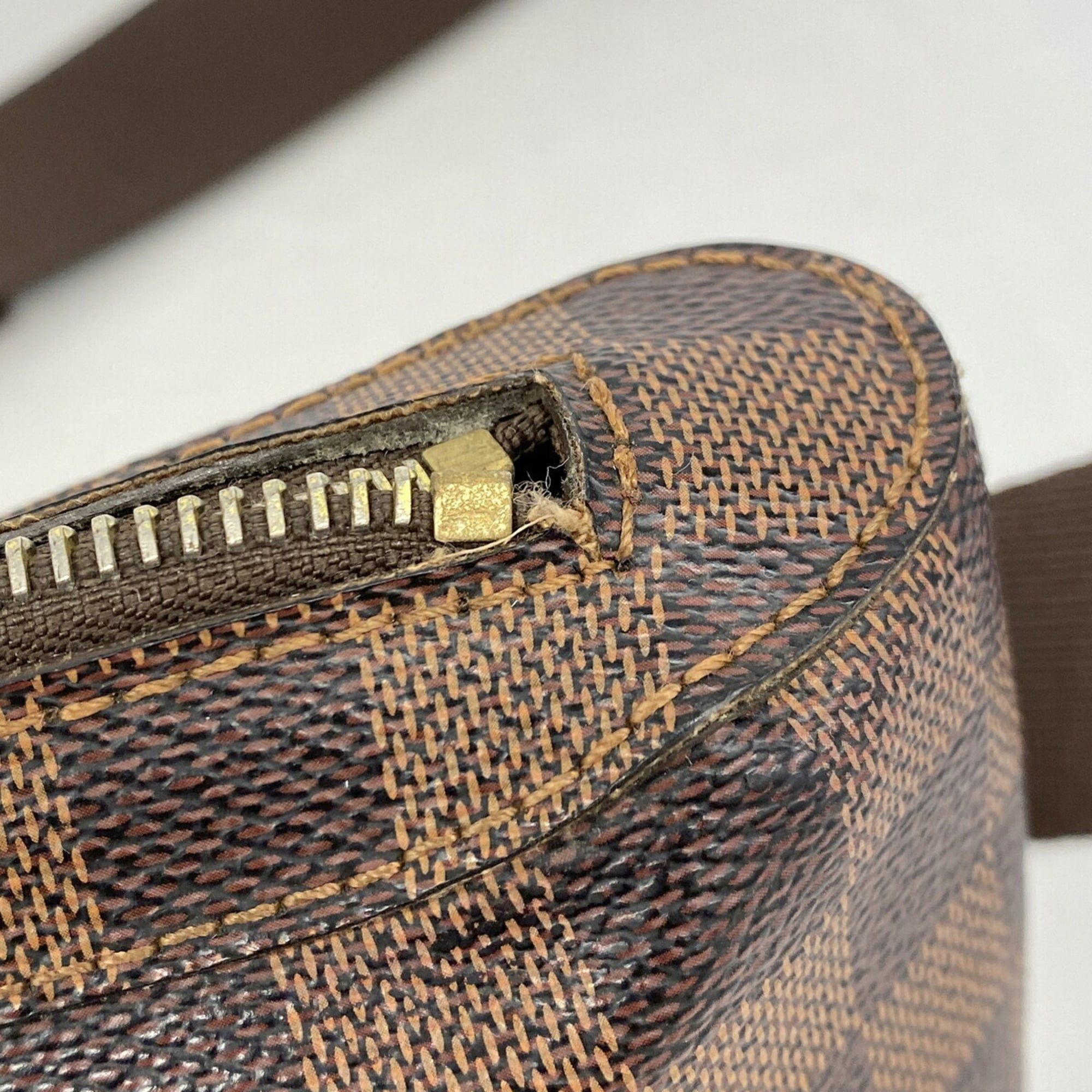 Sling Bag (Pre-Owned) - Louis Vuitton - Modalova