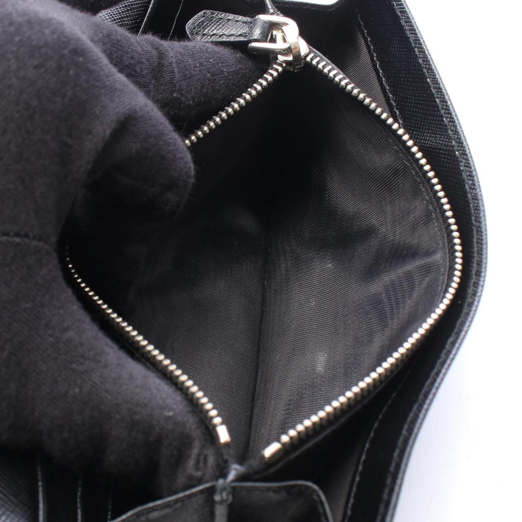 Nylon Leather Long Wallet (Bi-Fold) (Pre-Owned) - Prada - Modalova