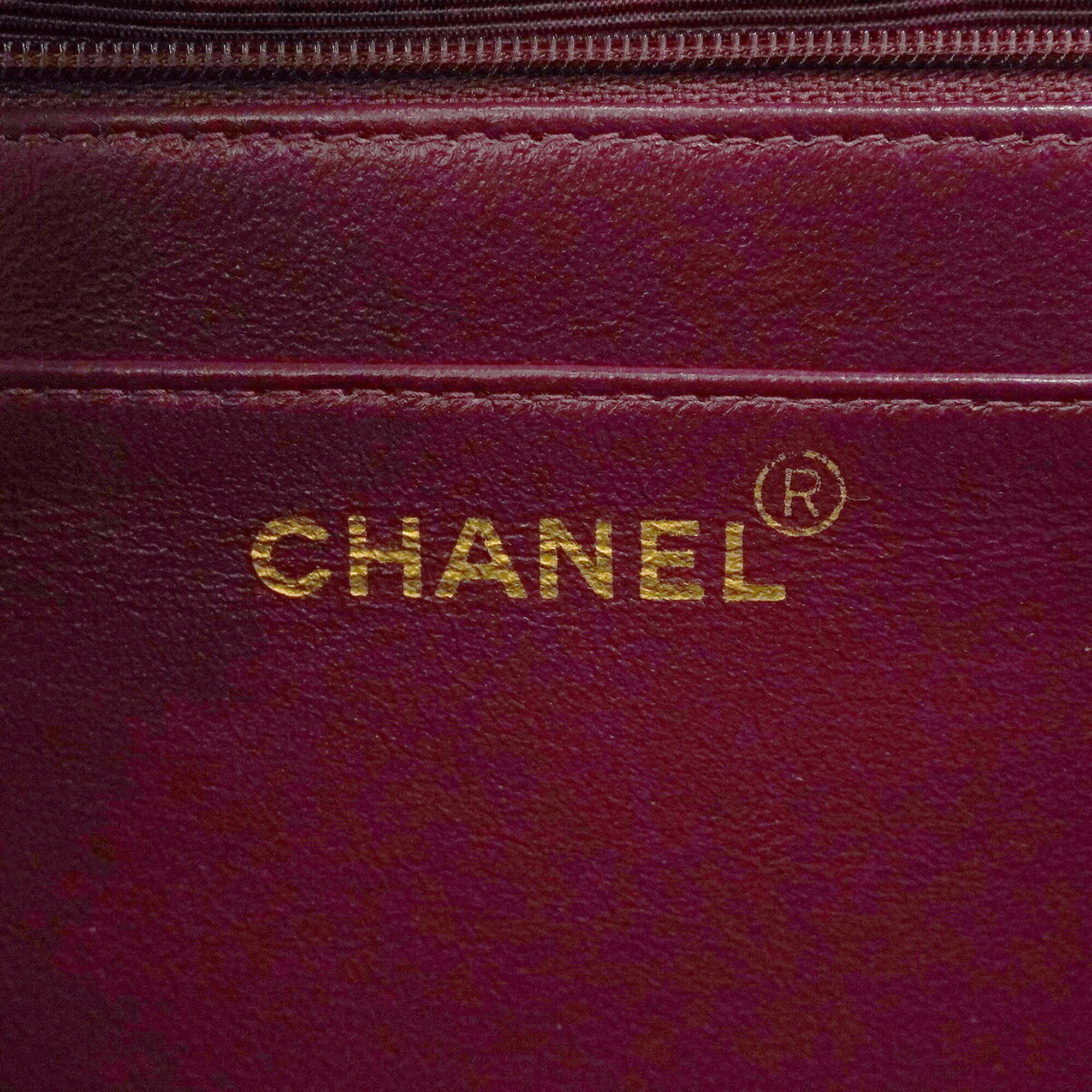 Leather Shoulder Bag (Pre-Owned) - Chanel - Modalova