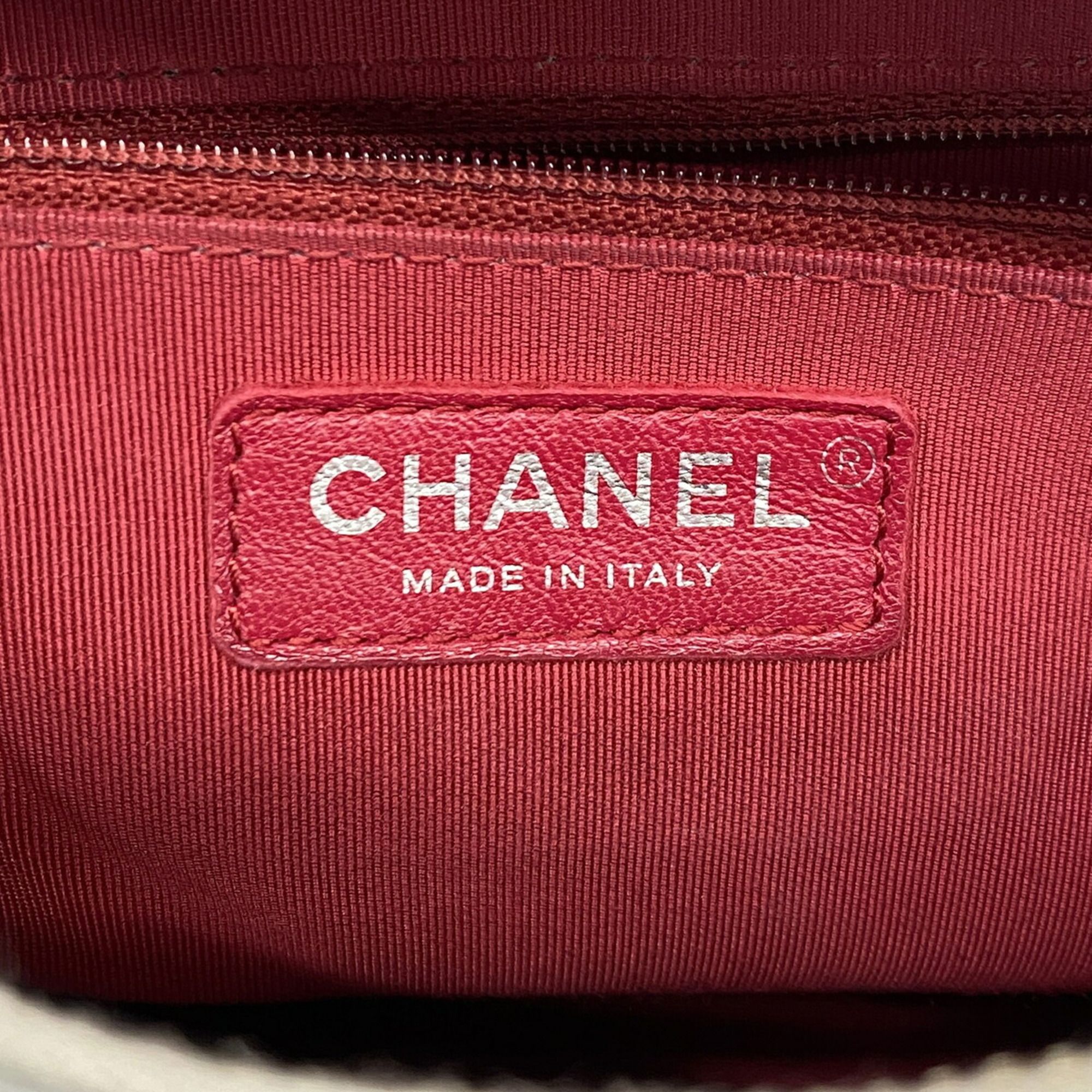 Leather Shoulder Bag (Pre-Owned) - Chanel - Modalova