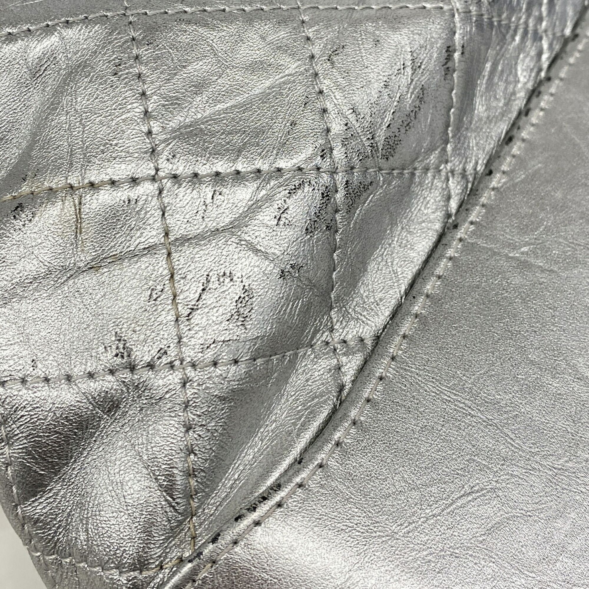 Leather Shoulder Bag (Pre-Owned) - Chanel - Modalova