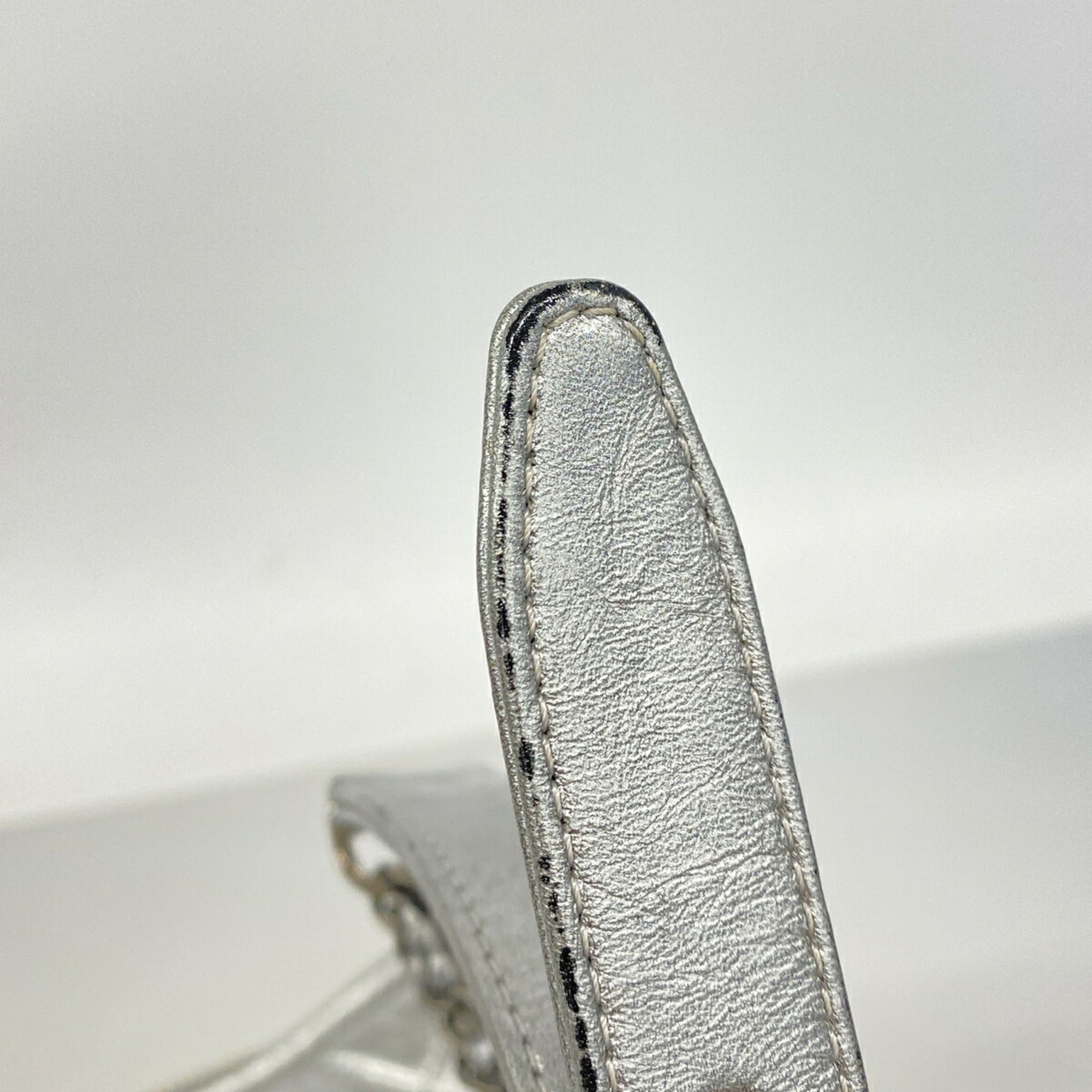 Leather Shoulder Bag (Pre-Owned) - Chanel - Modalova