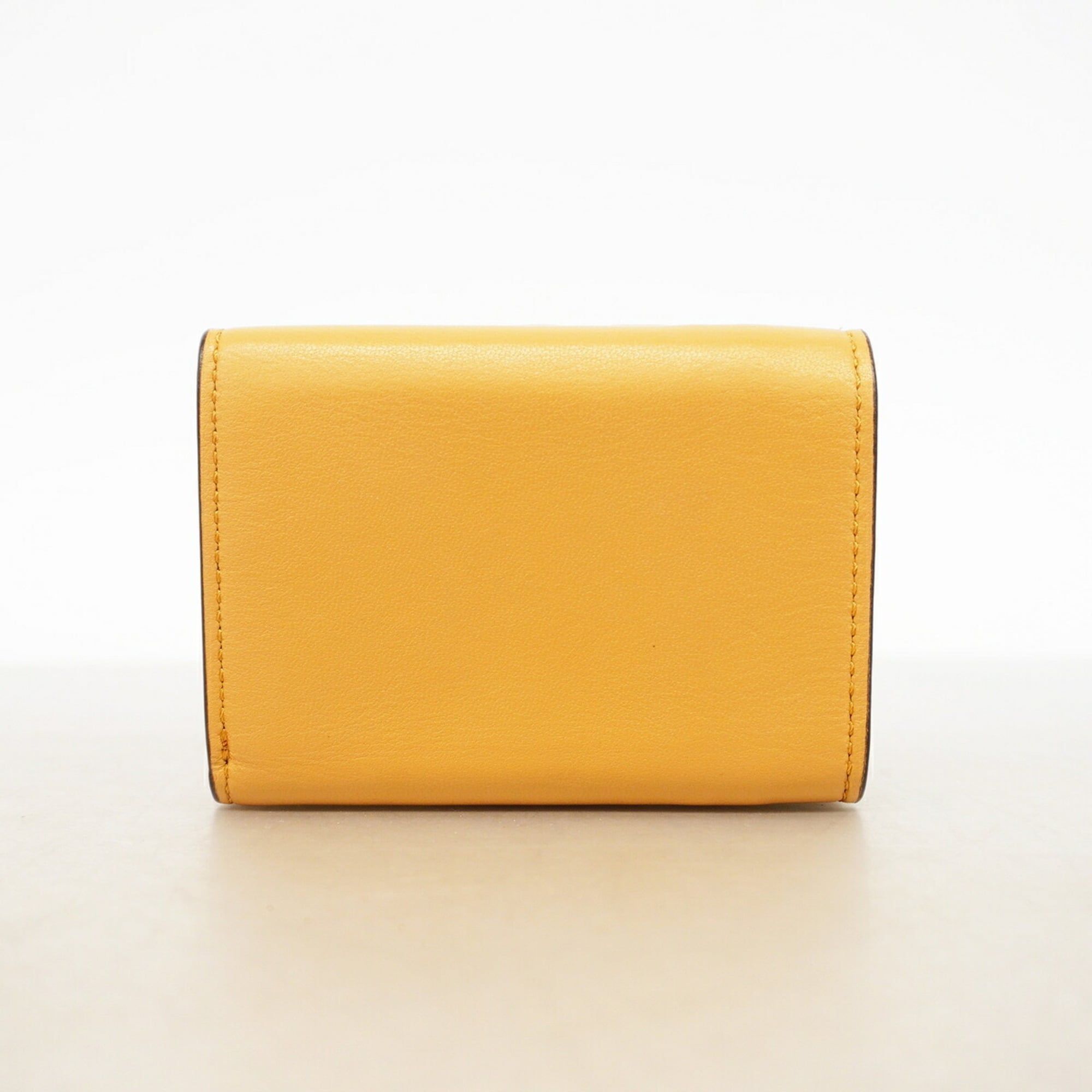 Leather Wallet (Tri-Fold) (Pre-Owned) - Fendi - Modalova