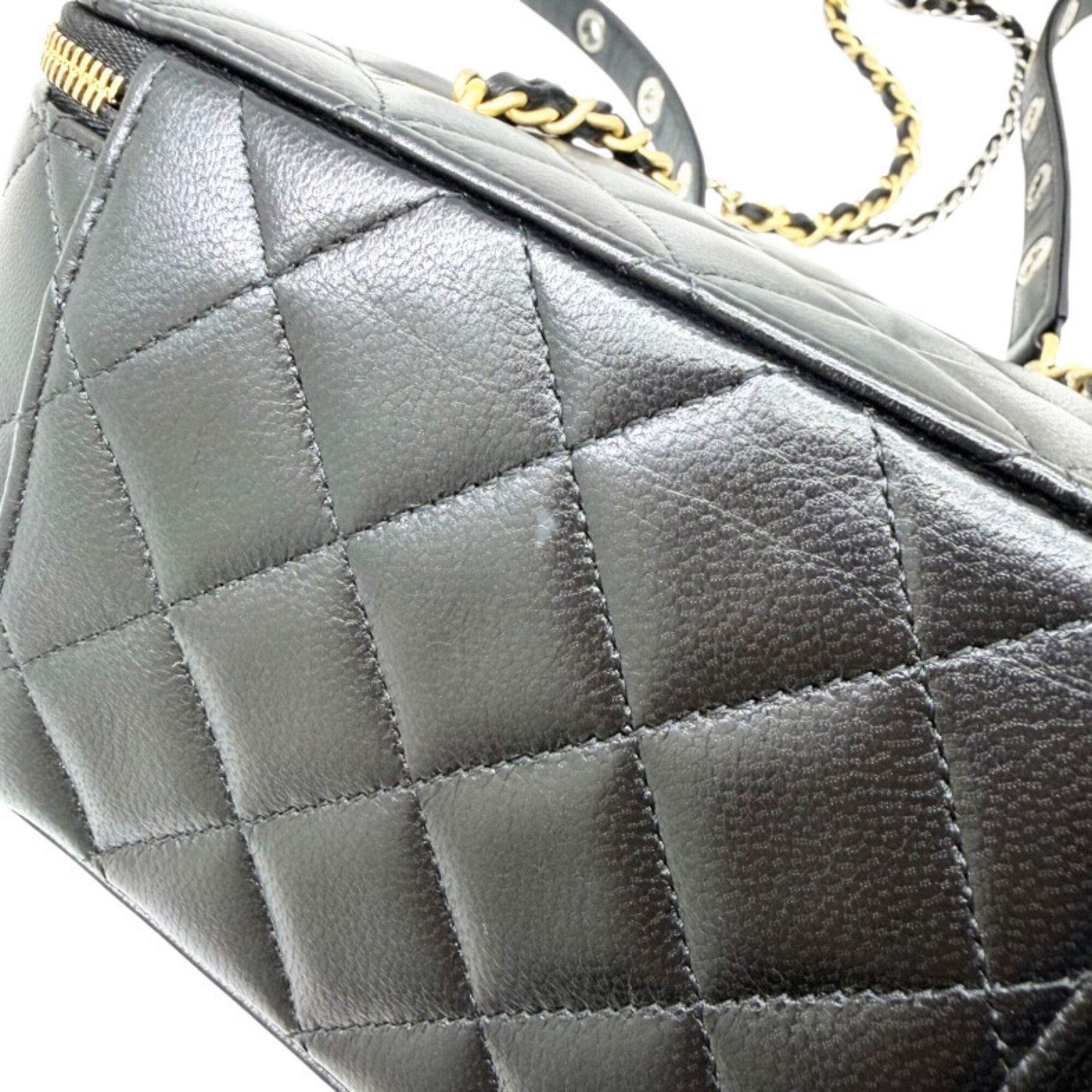 Leather Shoulder Bag (Pre-Owned) - Chanel - Modalova