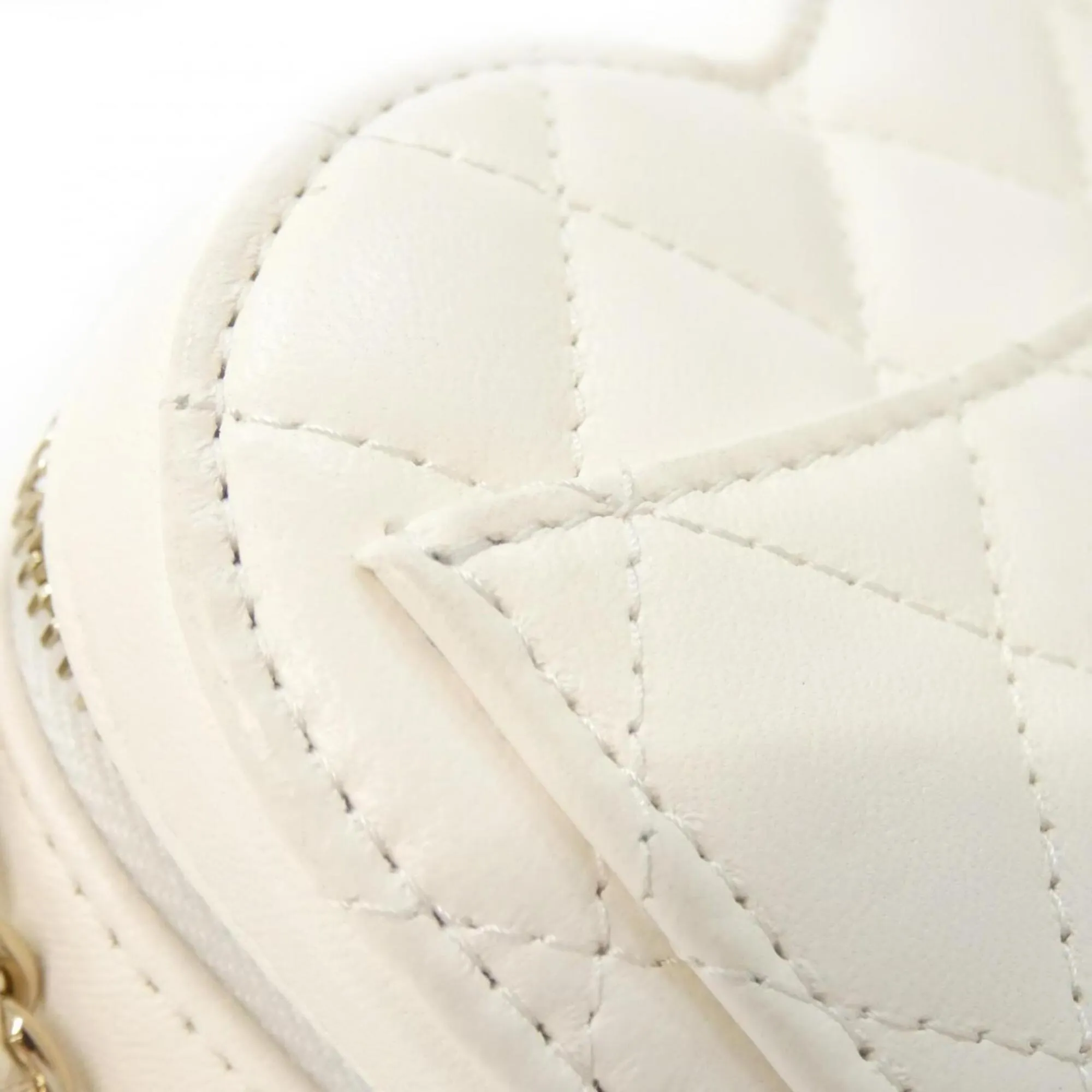 Leather Shoulder Bag (Pre-Owned) - Chanel - Modalova