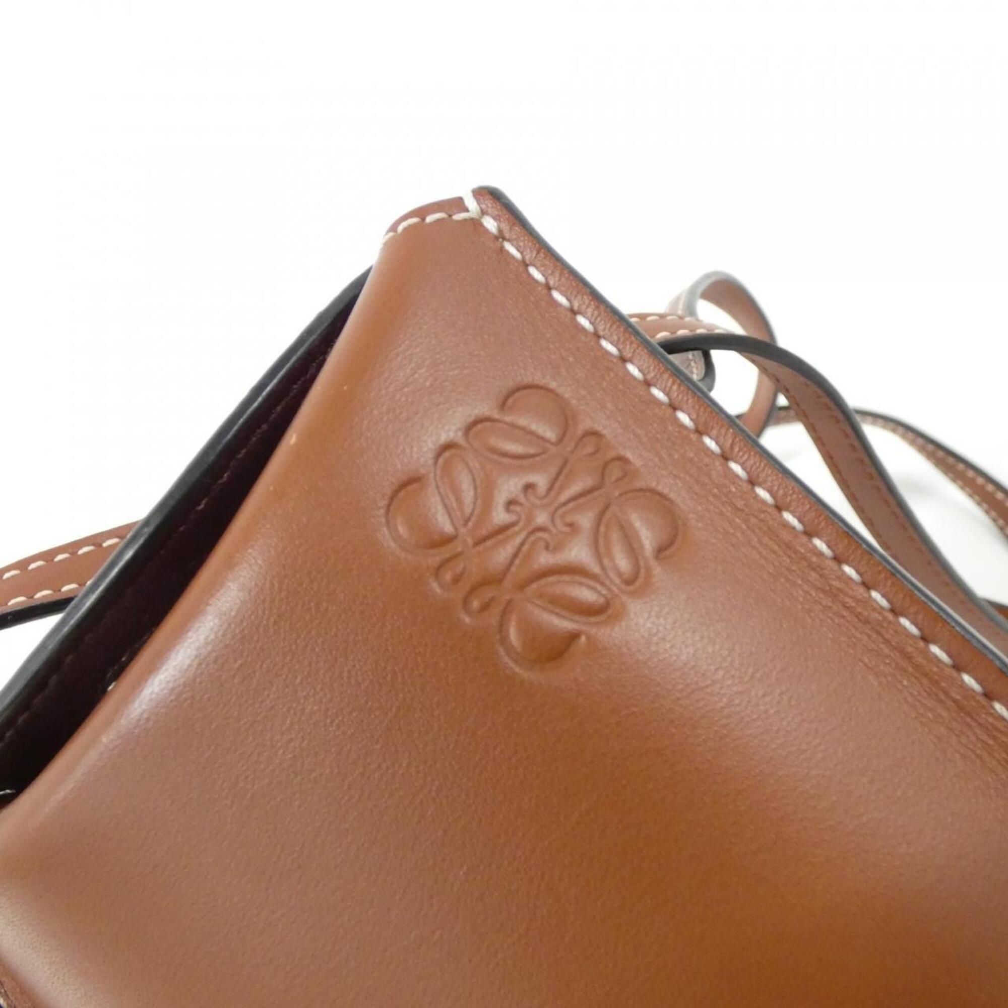 Leather Shoulder Bag (Pre-Owned) - Loewe - Modalova