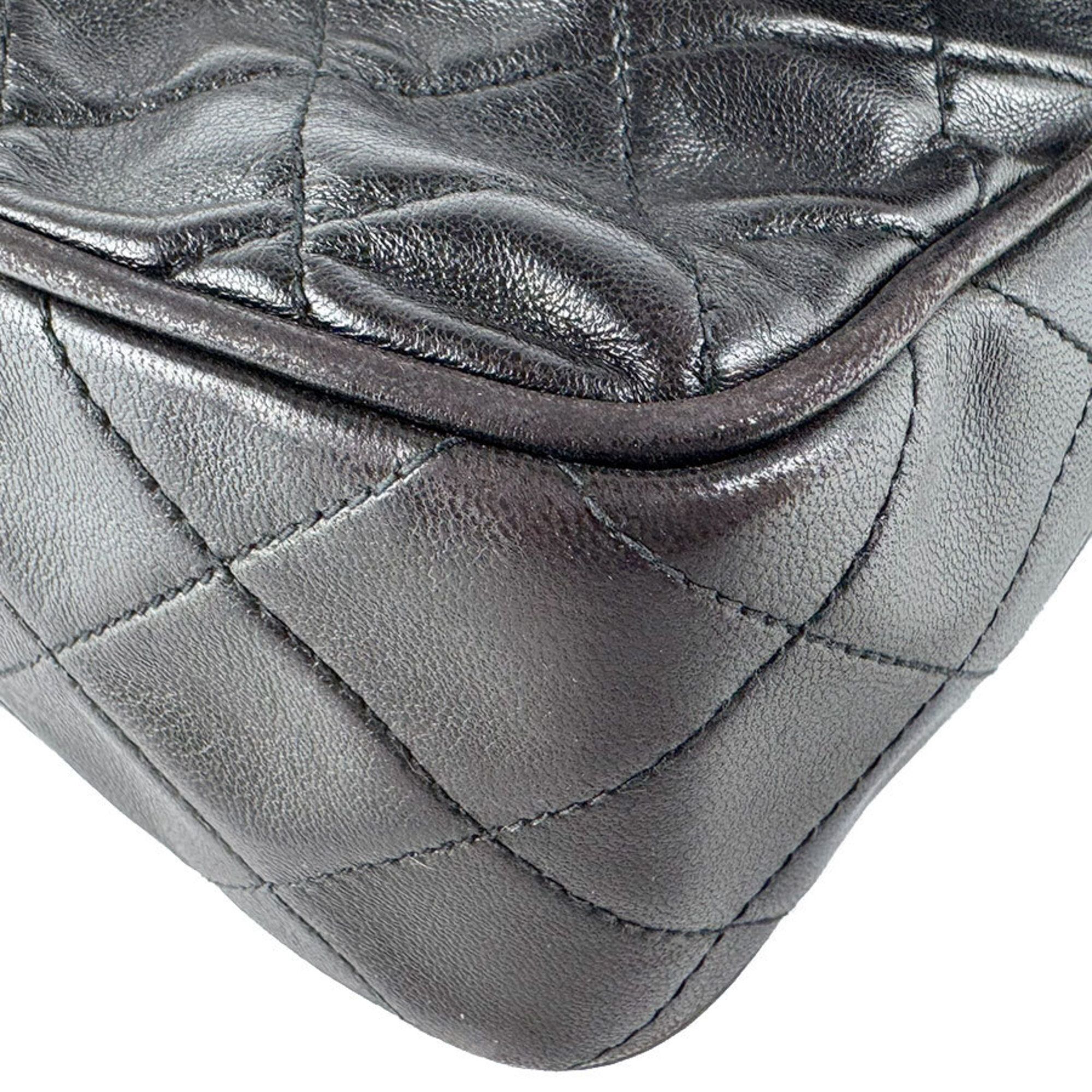Leather Shoulder Bag (Pre-Owned) - Chanel - Modalova